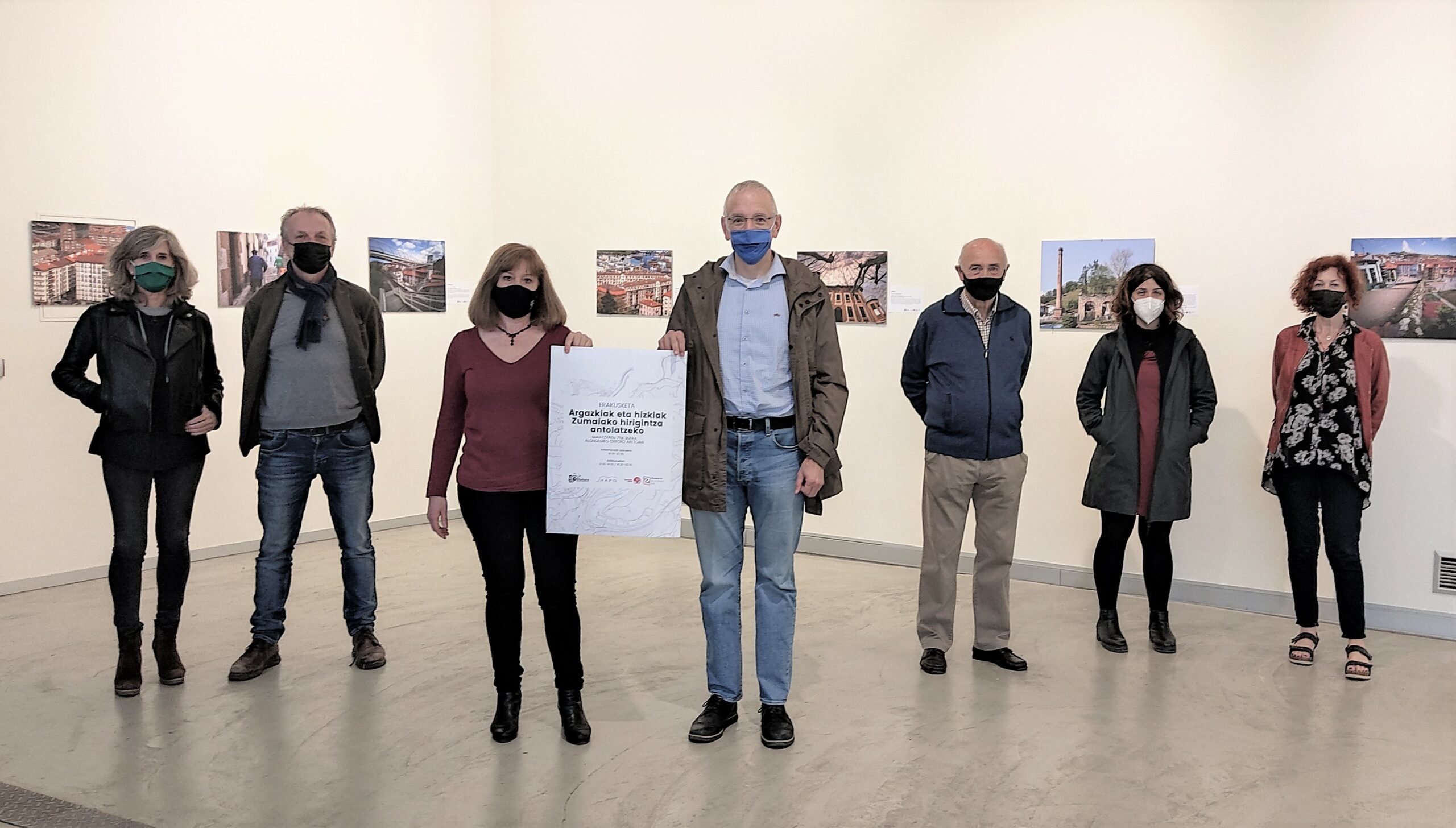 Fotografías y textos para la ordenación urbanística de Zumaia — Zumaia
