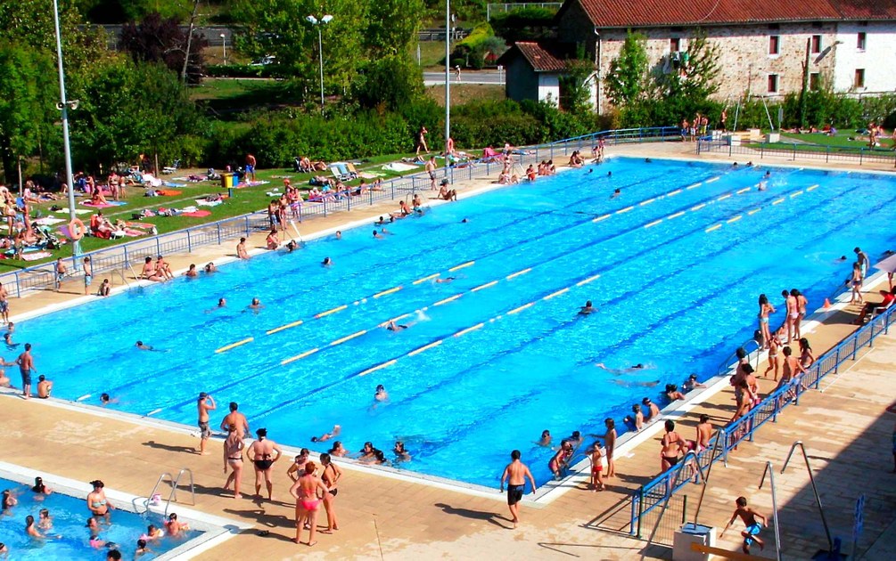 Las piscinas de verano de Arrasate abren el 14 de junio — Ayuntamiento de Mondragón
