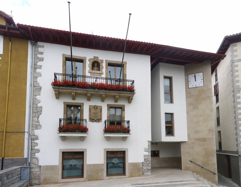 Los días 28 y 29 de junio el ayuntamiento y la casa de cultura permanecerán cerrados — Zumaia