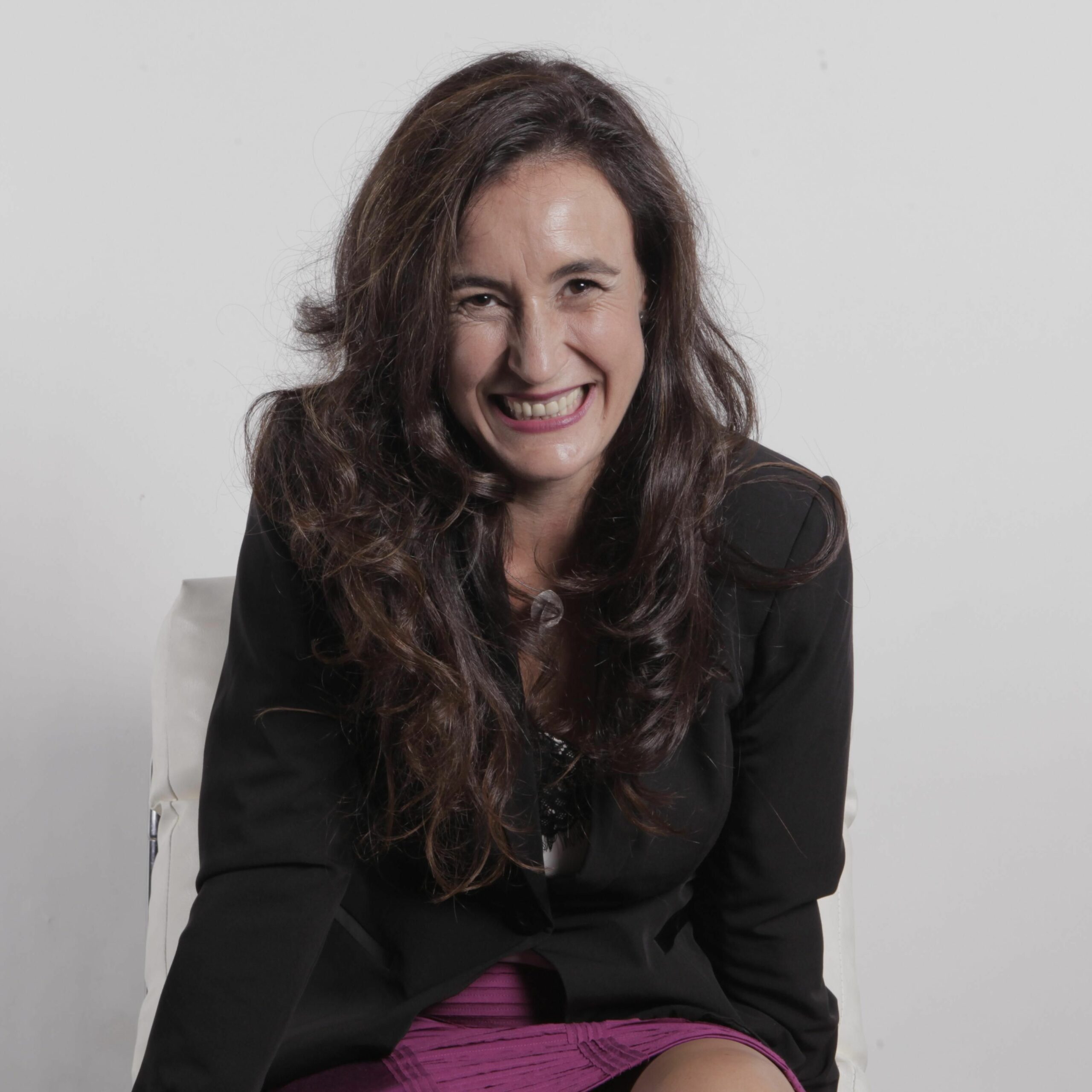 La prestigiosa socióloga Alicia Aradilla da las pautas para afrontar una sociedad vírica