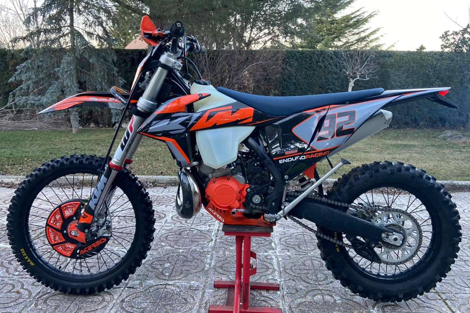 ADHESIVOSEMBARRADOS dispone de pegatinas KTM