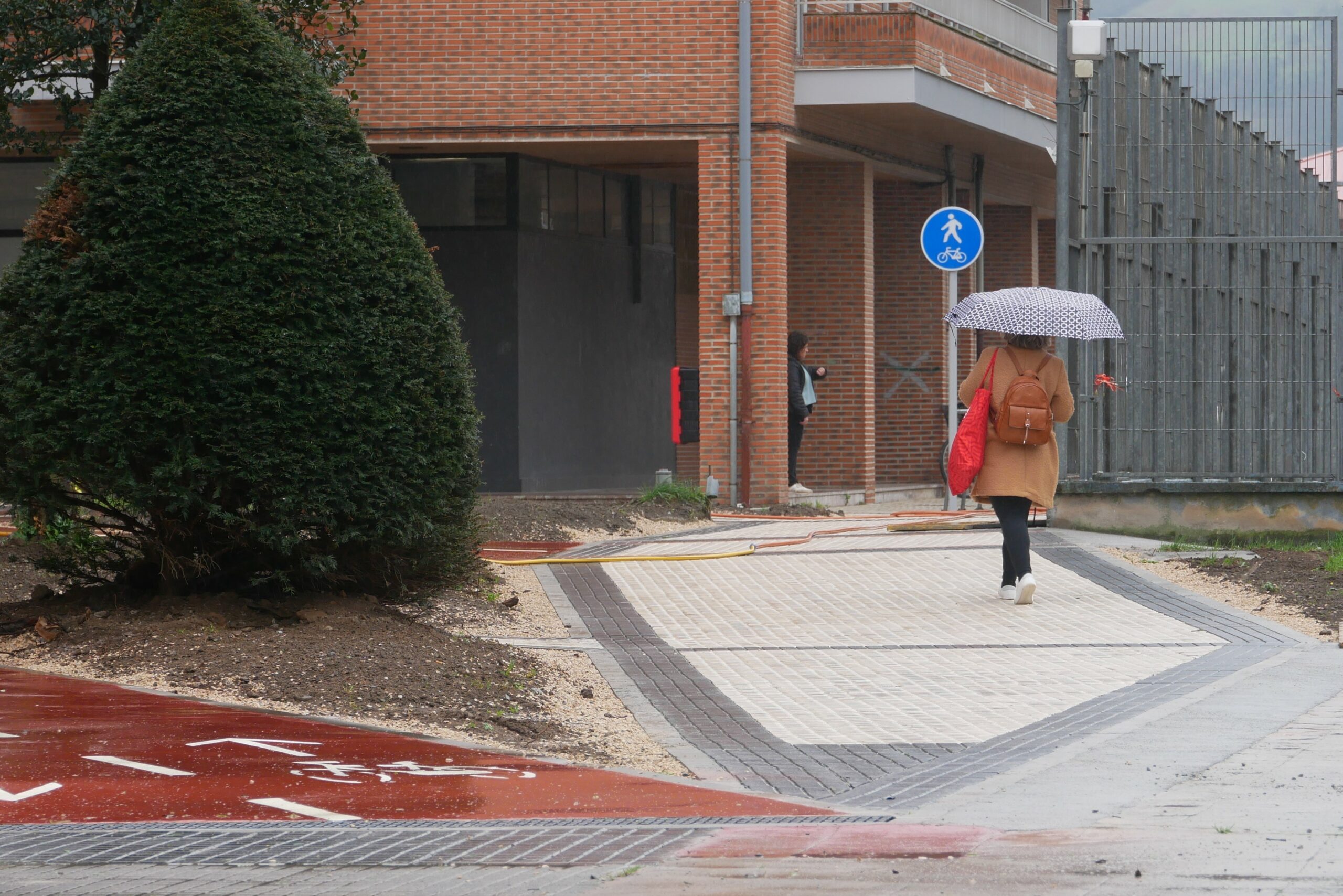 Abierta la zona entre los barrios Aita Mari y Alai, una vez finalizadas las obras de reurbanización — Zumaia