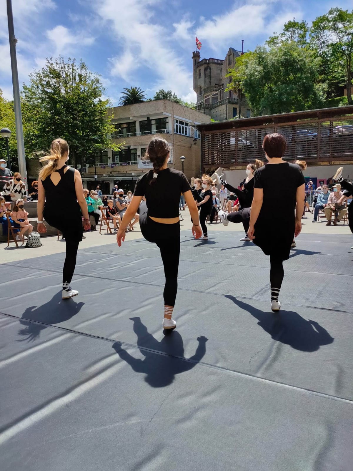 Mes de la danza en Zumaia — Zumaia