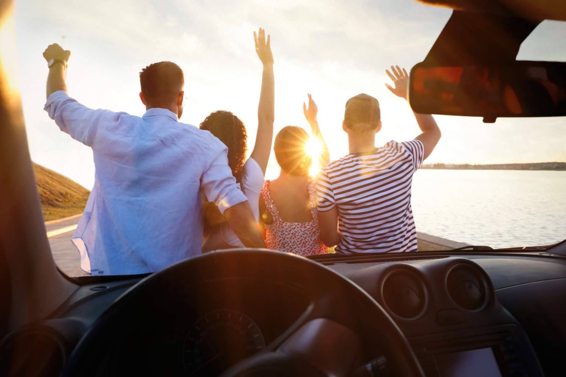 Los coches baratos para visitar todas las playas paradisíacas de Ibiza de K10 Rent a Car