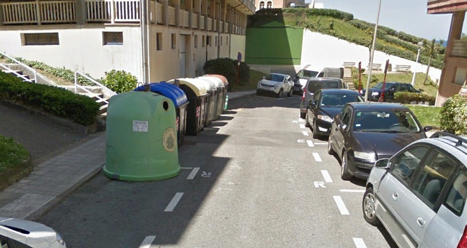 Se procederá a la retirada de los contenedores ubicados en el número 12 de la calle Larretxo — Ayuntamiento de Zumaia