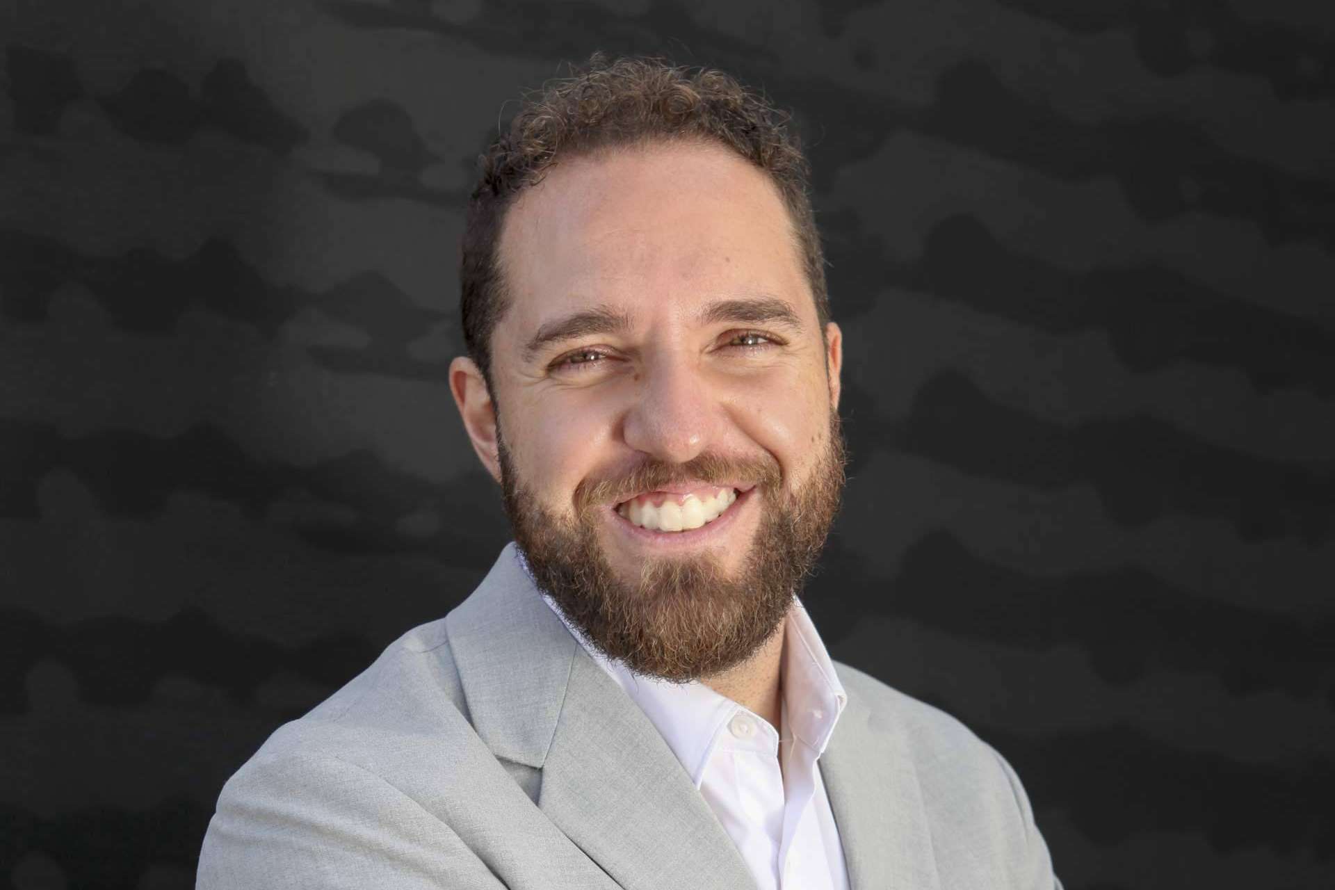 El profesor Mikel Rufián, destacado en C1b3rWall Academy de Policía Nacional