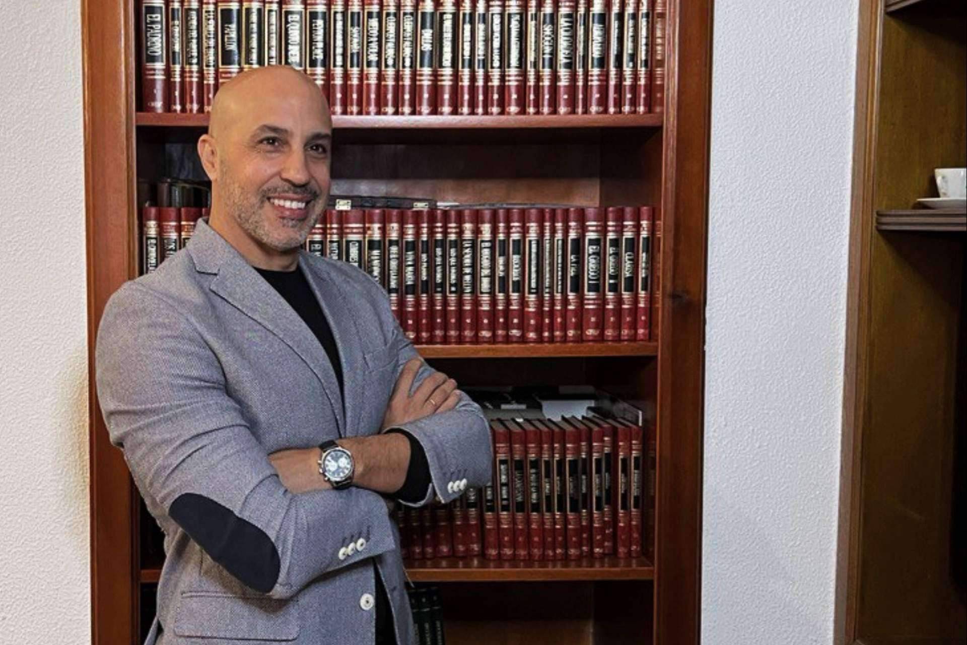 David Macías lanza 'Poemas y otras banalidades de mi mente', publicada por Letrame Grupo Editorial