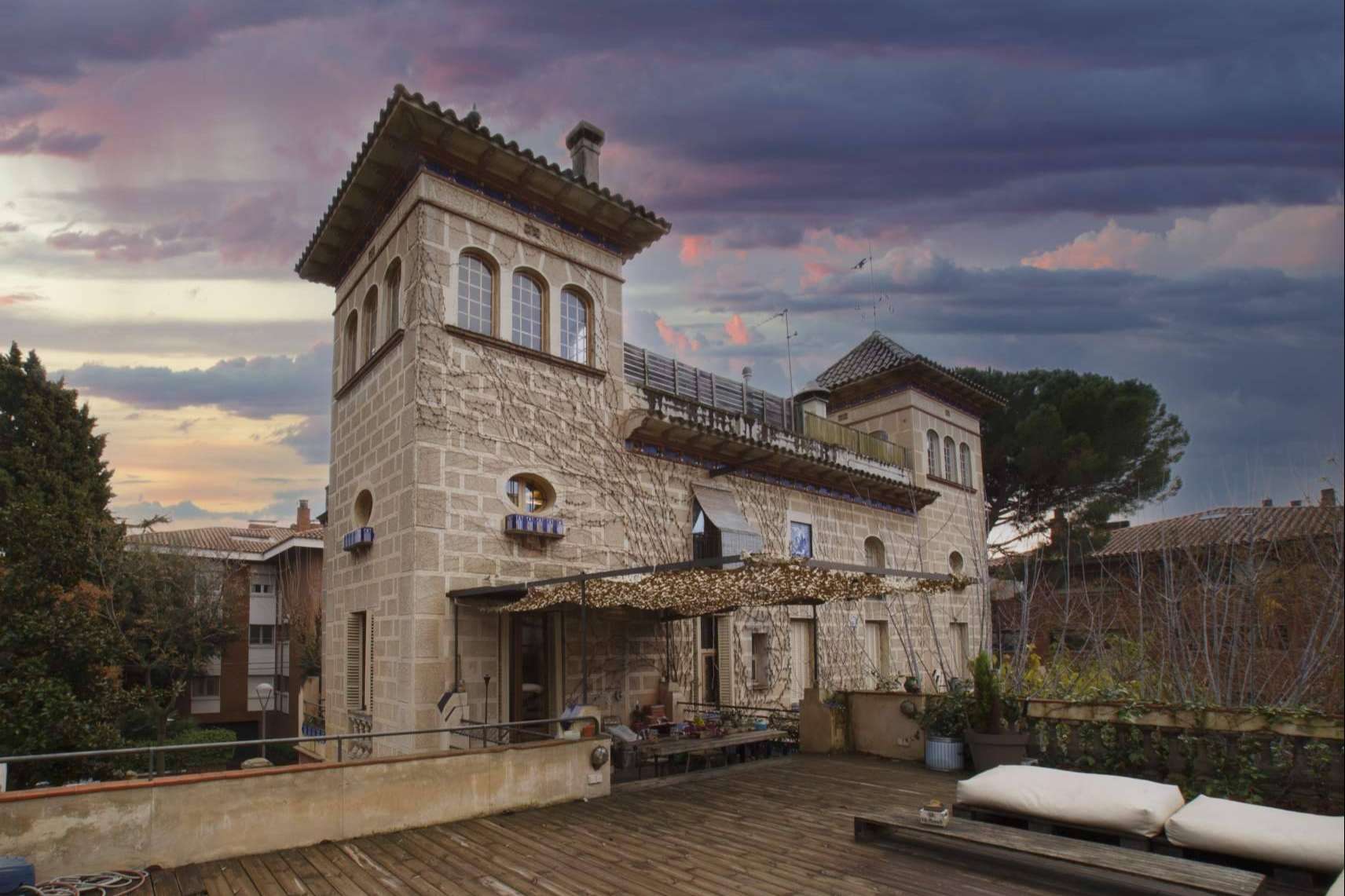 Finca Regia Real Estate, la inmobiliaria de fincas modernistas