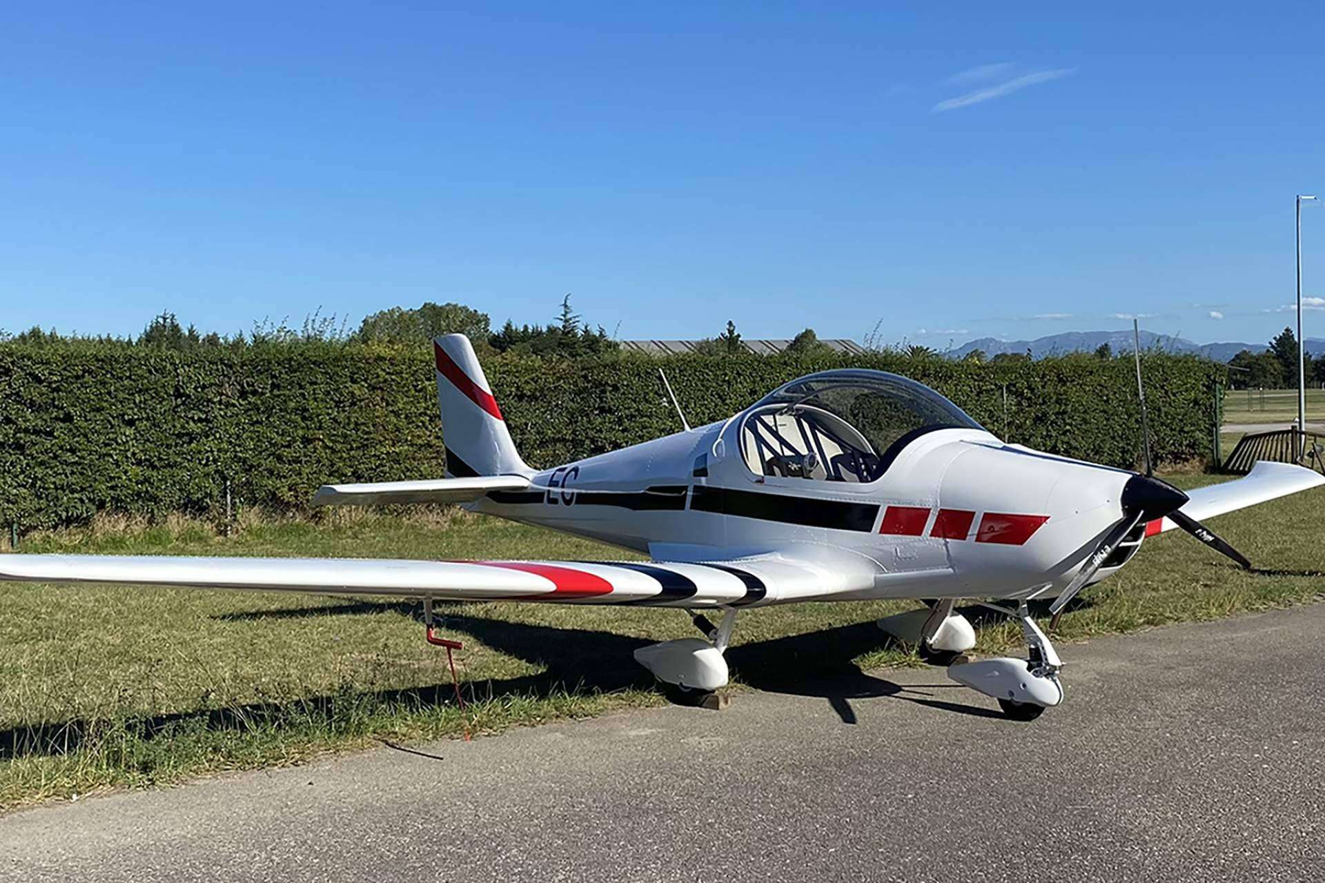 Aprender teoría y práctica en el curso de piloto de ultraligero que ofrece Asturfly