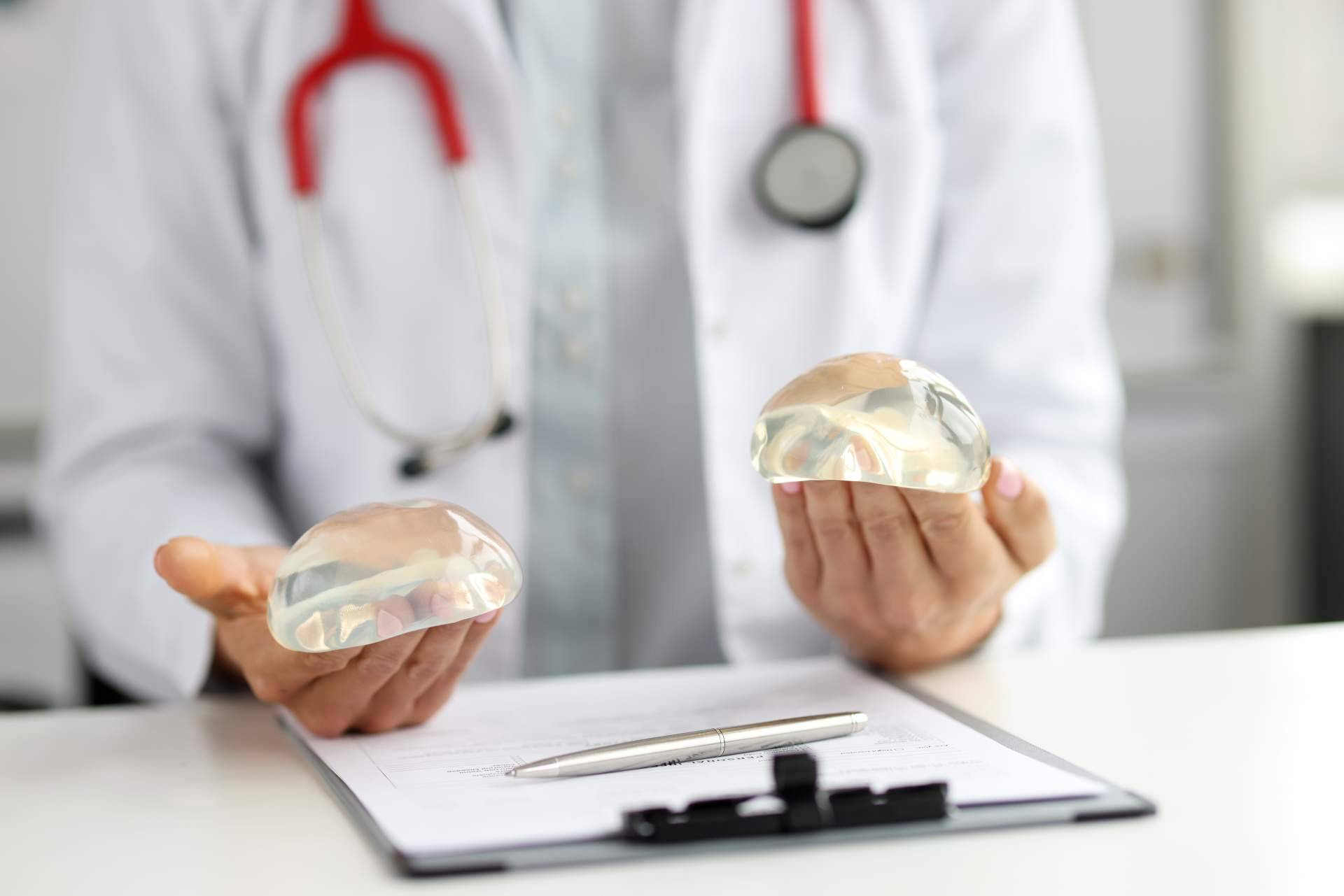 En A2Clínic, los pacientes encontrarán todo lo que esperan de una clínica de cirugía plástica