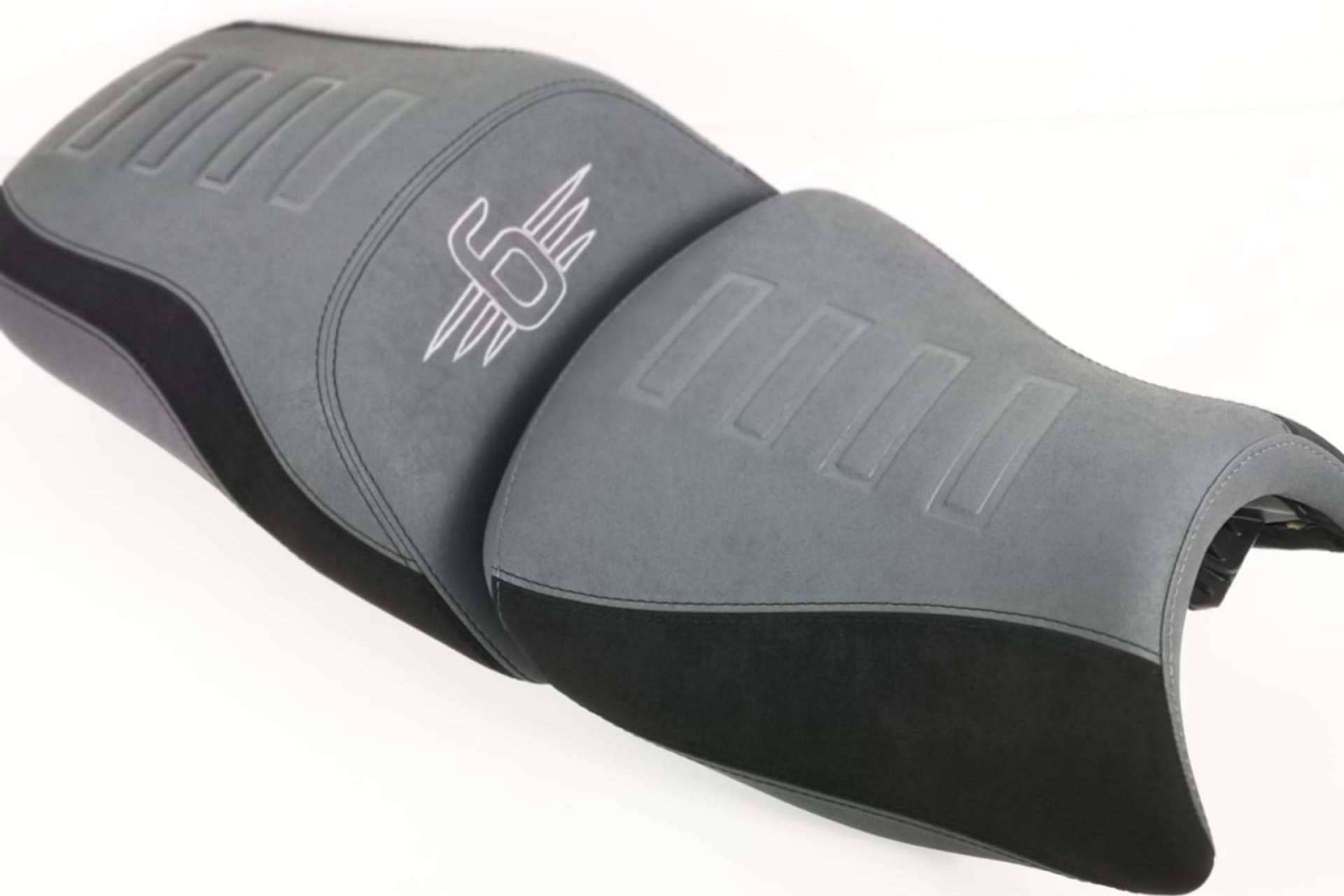 ¿Dónde cambiar el asiento de moto de carretera y hacerlo más cómodo? JM-Fundas