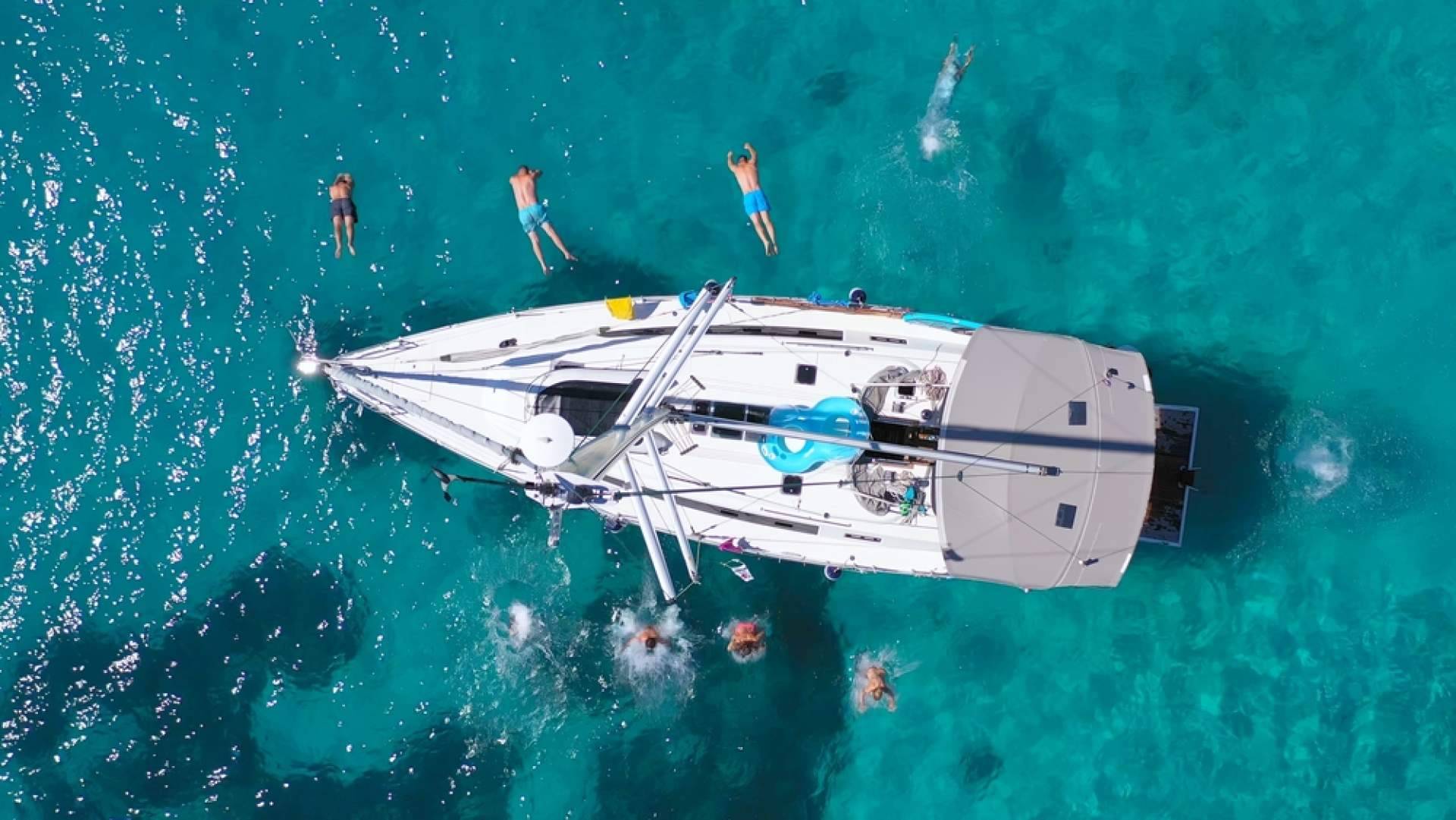 Navegar por el Mediterráneo con Cool Sailing