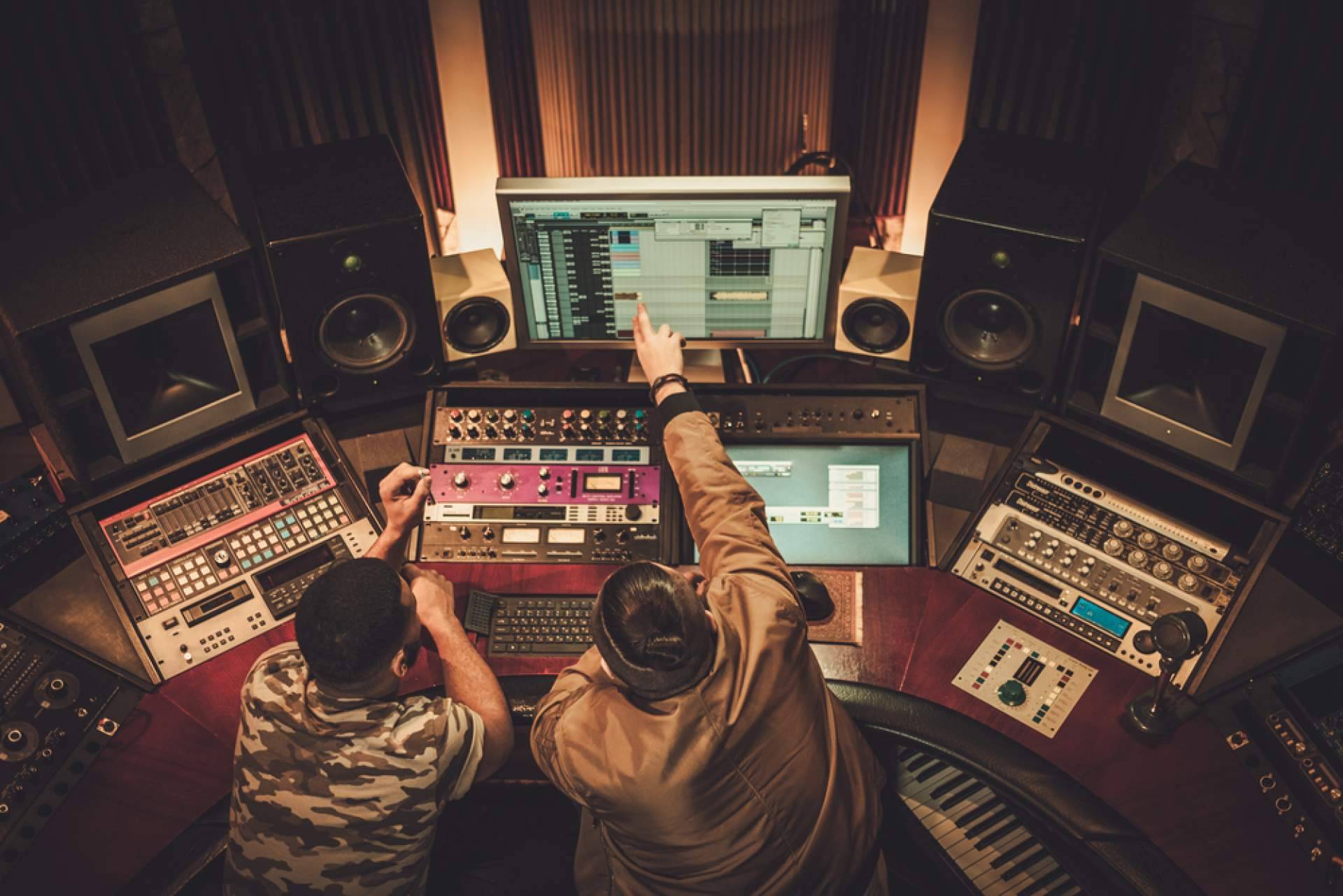 Estudiar un Diplomado en Ingeniería de Audio de la mano de ACAD Arts