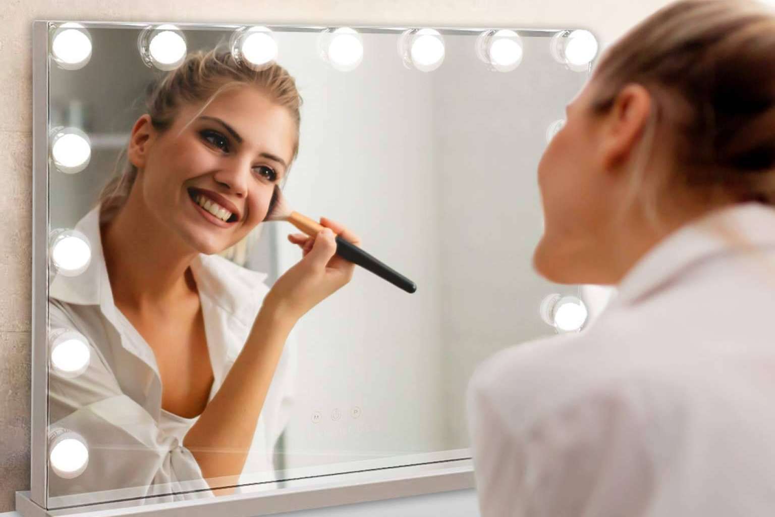 Excelentes valoraciones y buen precio en el espejo con luz de maquillaje de la marca Flamingueo, de la mano de zerca!
