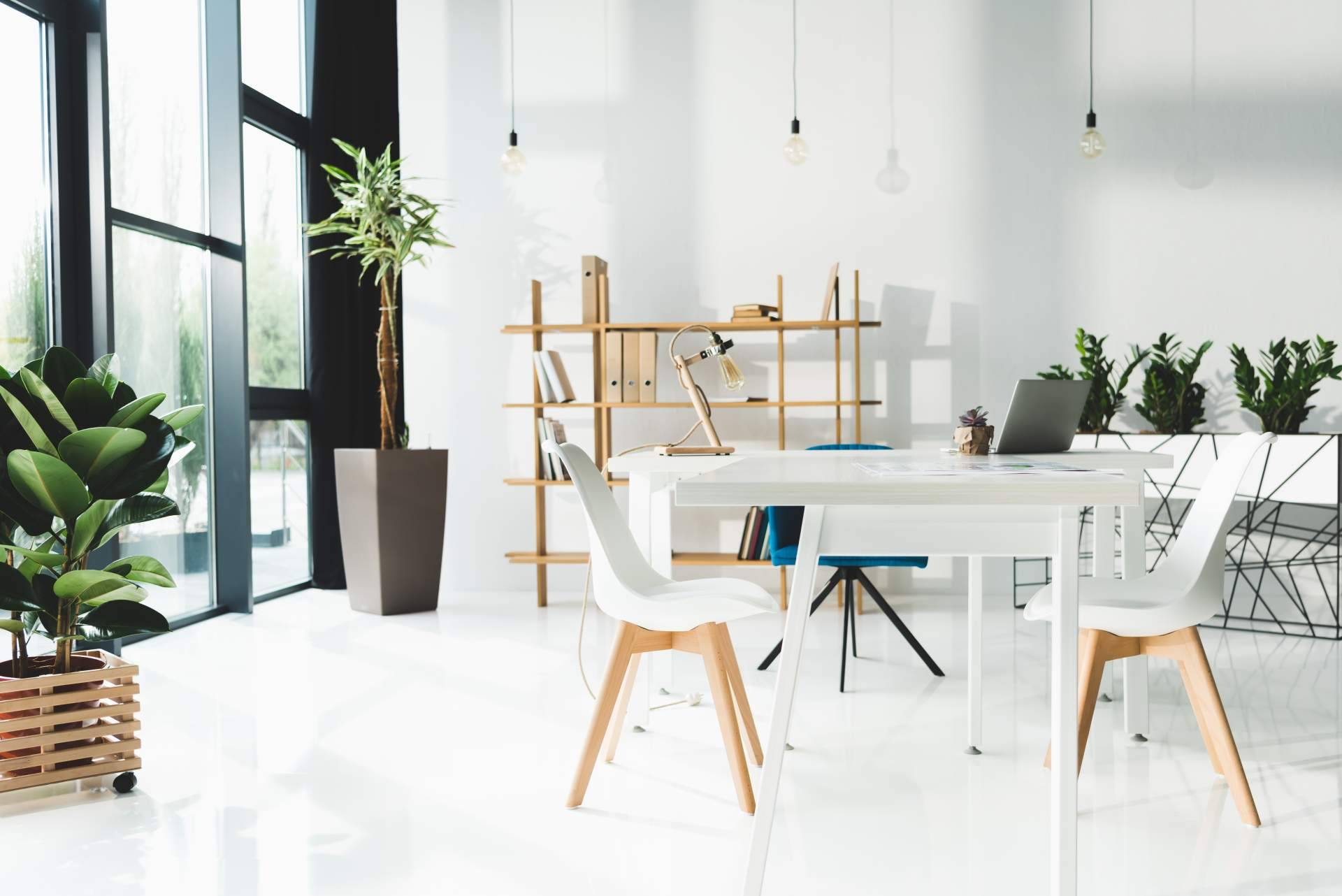 Impulsar el bienestar y la productividad mediante el interiorismo de oficinas