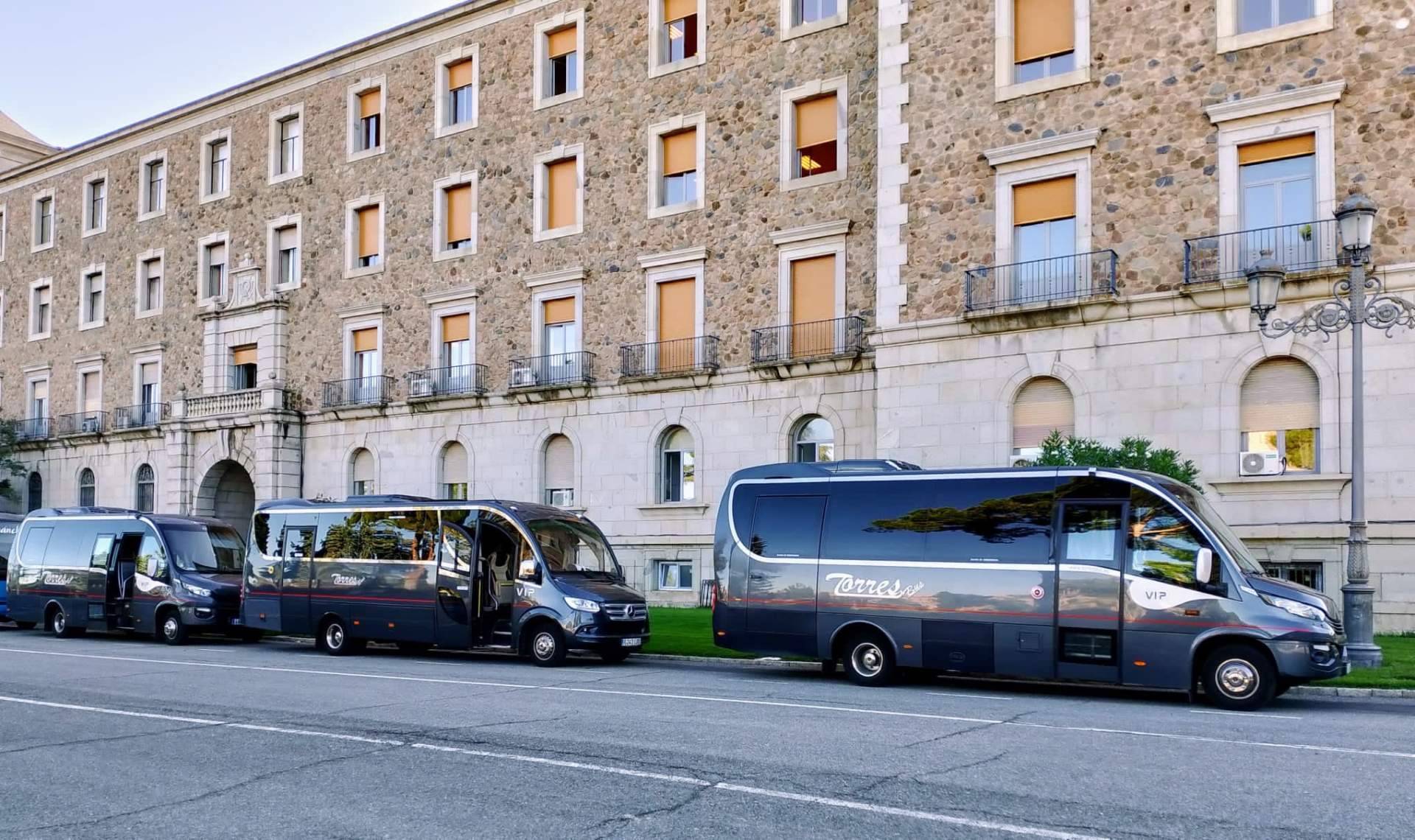 Minibús precio, con los servicios de Torres Bus