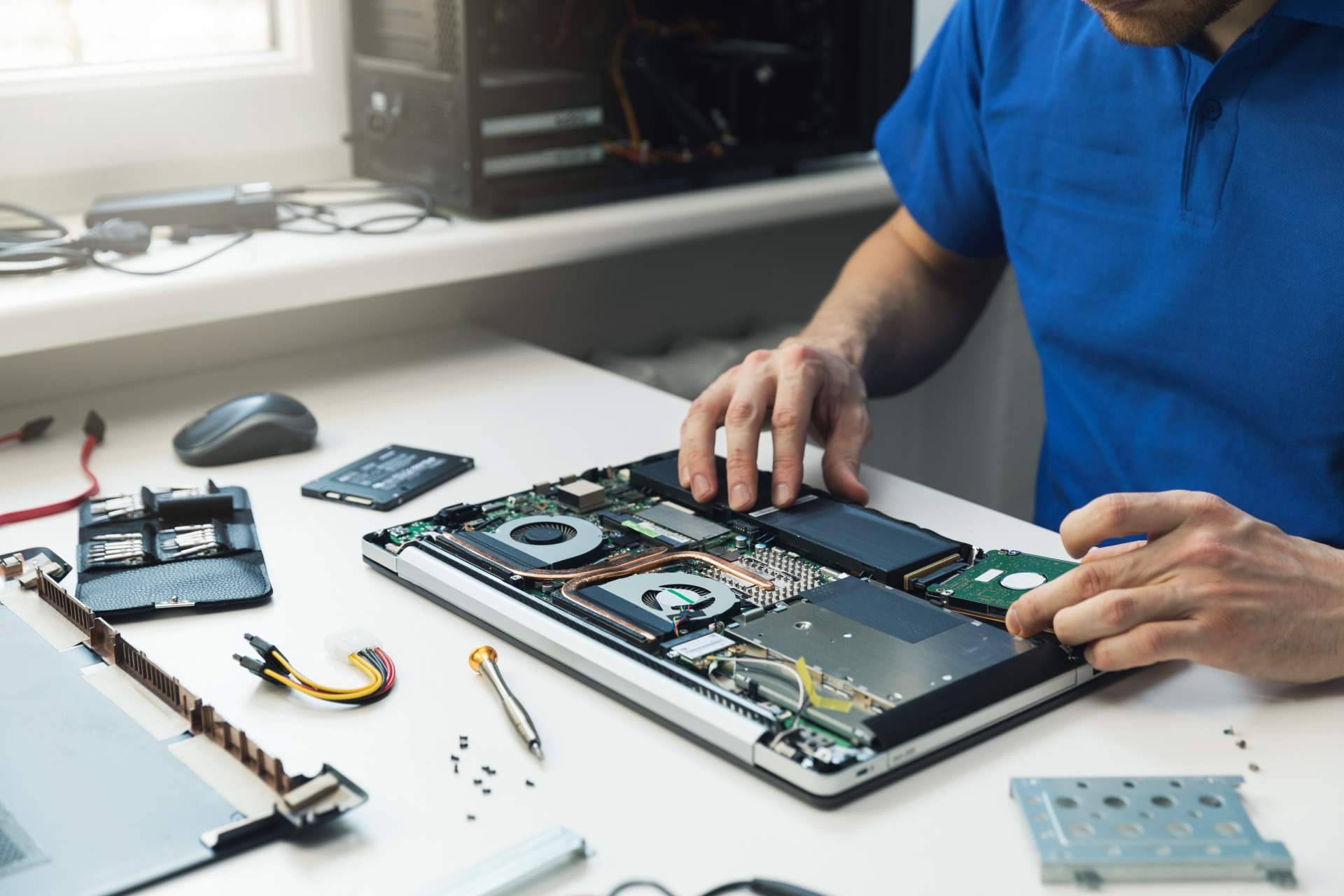 Reparar ordenadores, con el servicio especializado de Mundo del Móvil