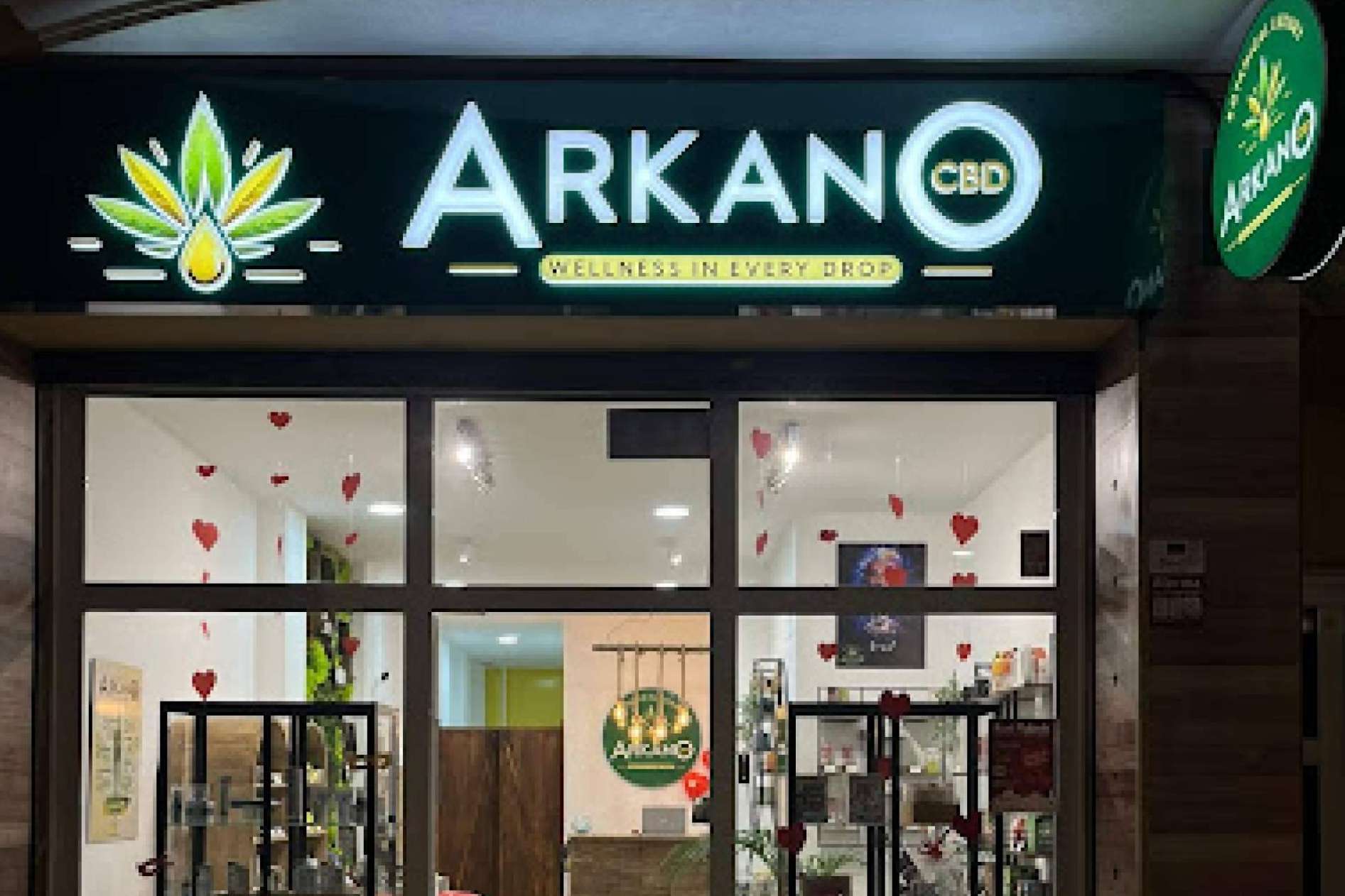 Entrevista al equipo de Arkano CBD, expertos en cannabis medicinal con la producción y venta de productos de calidad