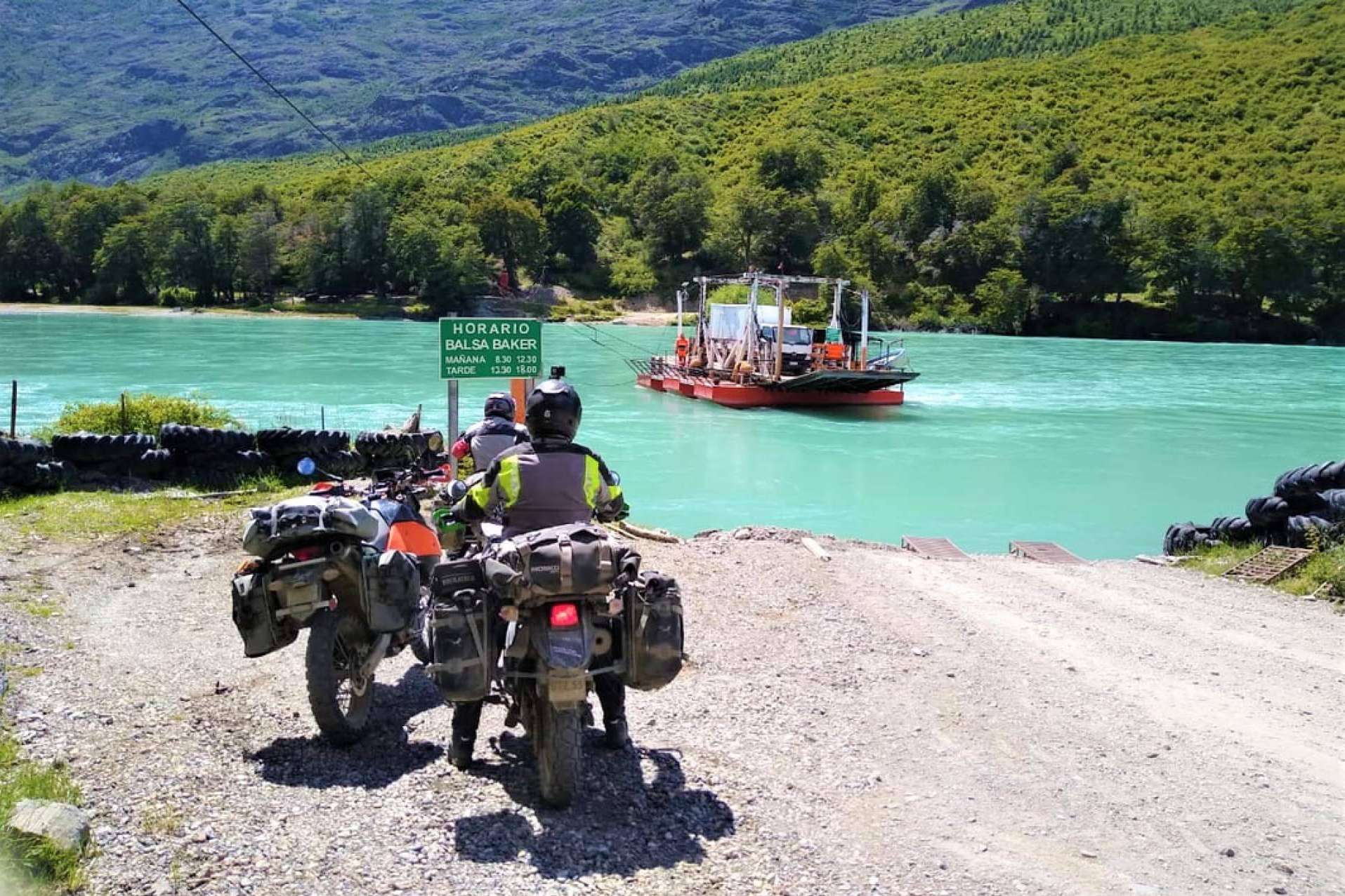 Motorbeach Viajes organiza una travesía por la Carretera Austral y la Ruta 40 para conocer Chile y Argentina en moto