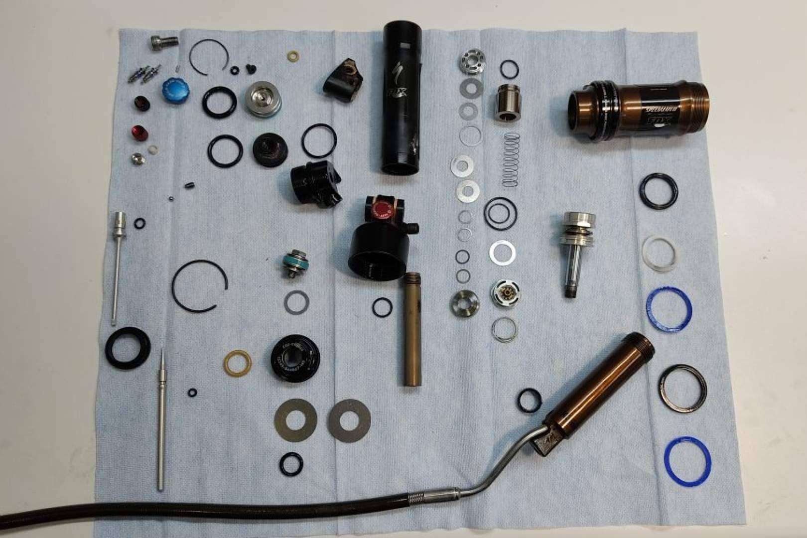 Reparación de suspensiones de bicicletas. Guía completa