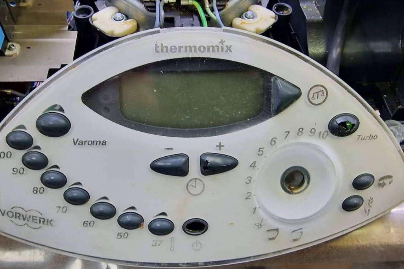 Sator Electrónica cuenta con repuestos originales de Thermomix para aprovechar el robot de cocina al máximo