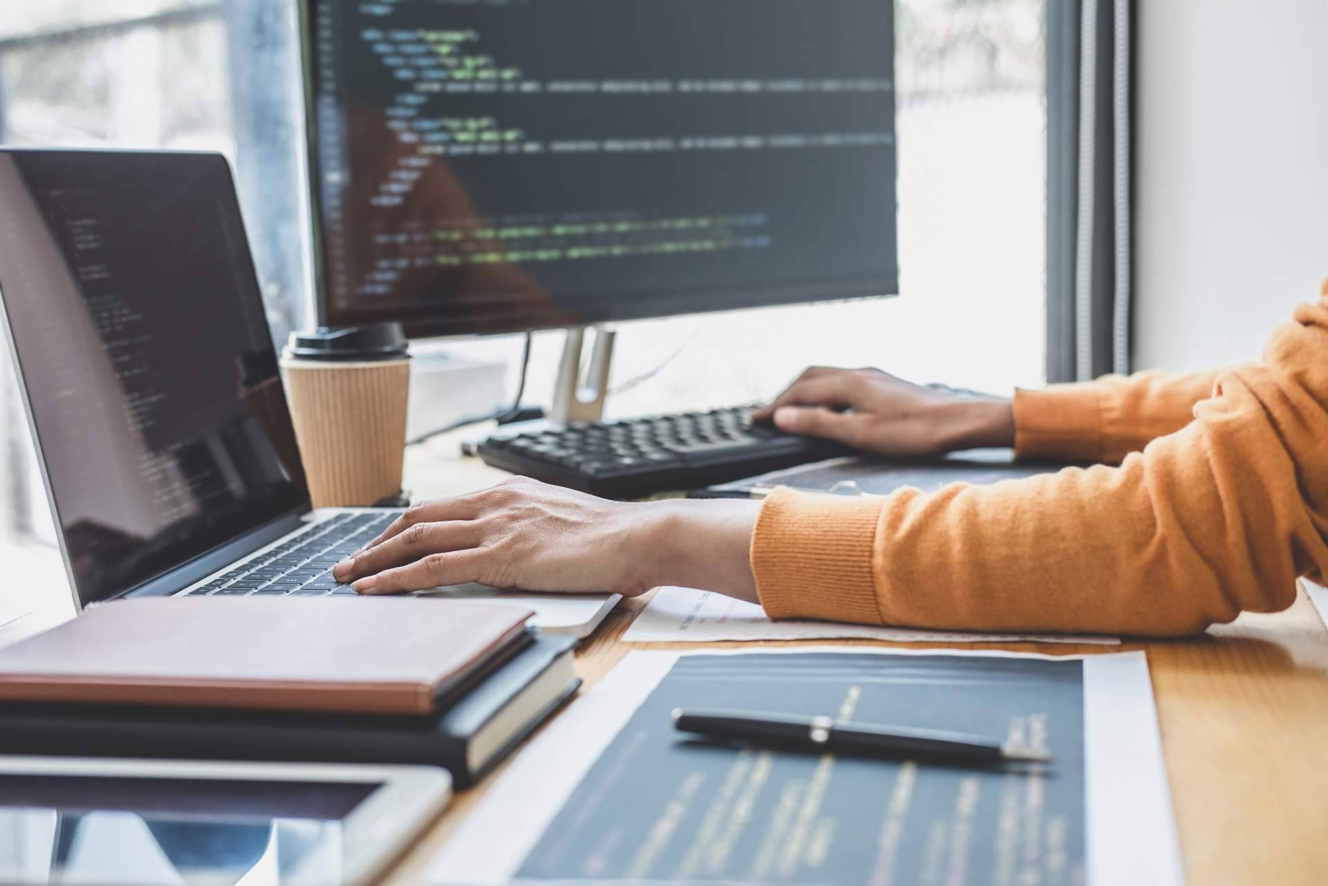 Paquete de horas técnicas ofrecidas por el experto en marketing automatizado y funnels de ventas, Israel Huerta