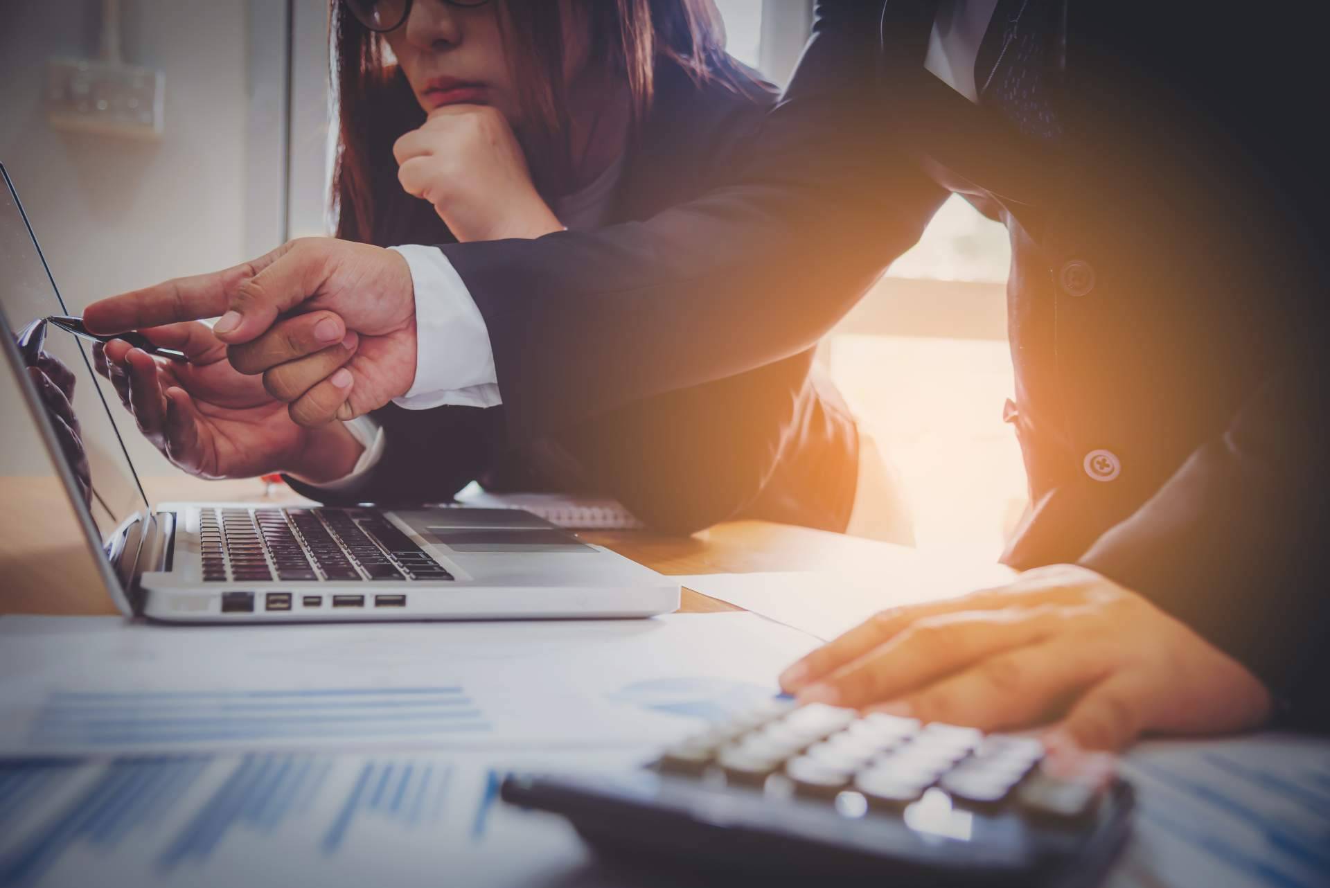 Una agencia con un sólido portafolio de trabajos exitosos en marketing digital