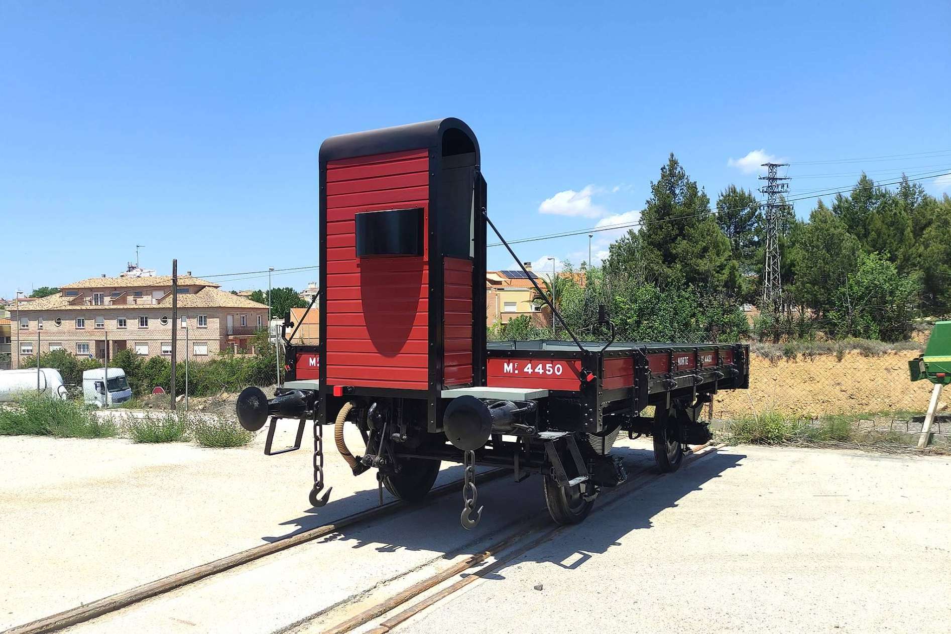 Restaurado por la Fundación del Patrimonio Ferroviario un vagón de la Cía. del Norte construido en 1927