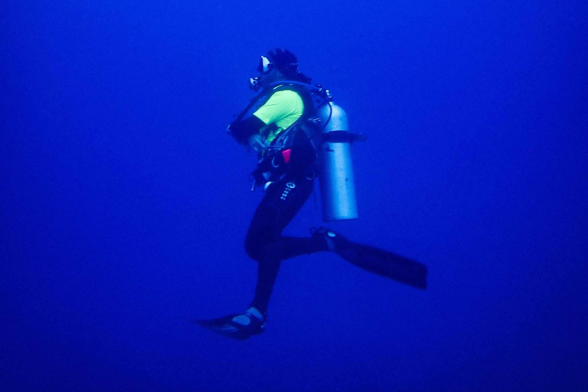 Drop Dive Maldives ofrece una experiencia submarina en Rasdhoo y Fuvahmulah