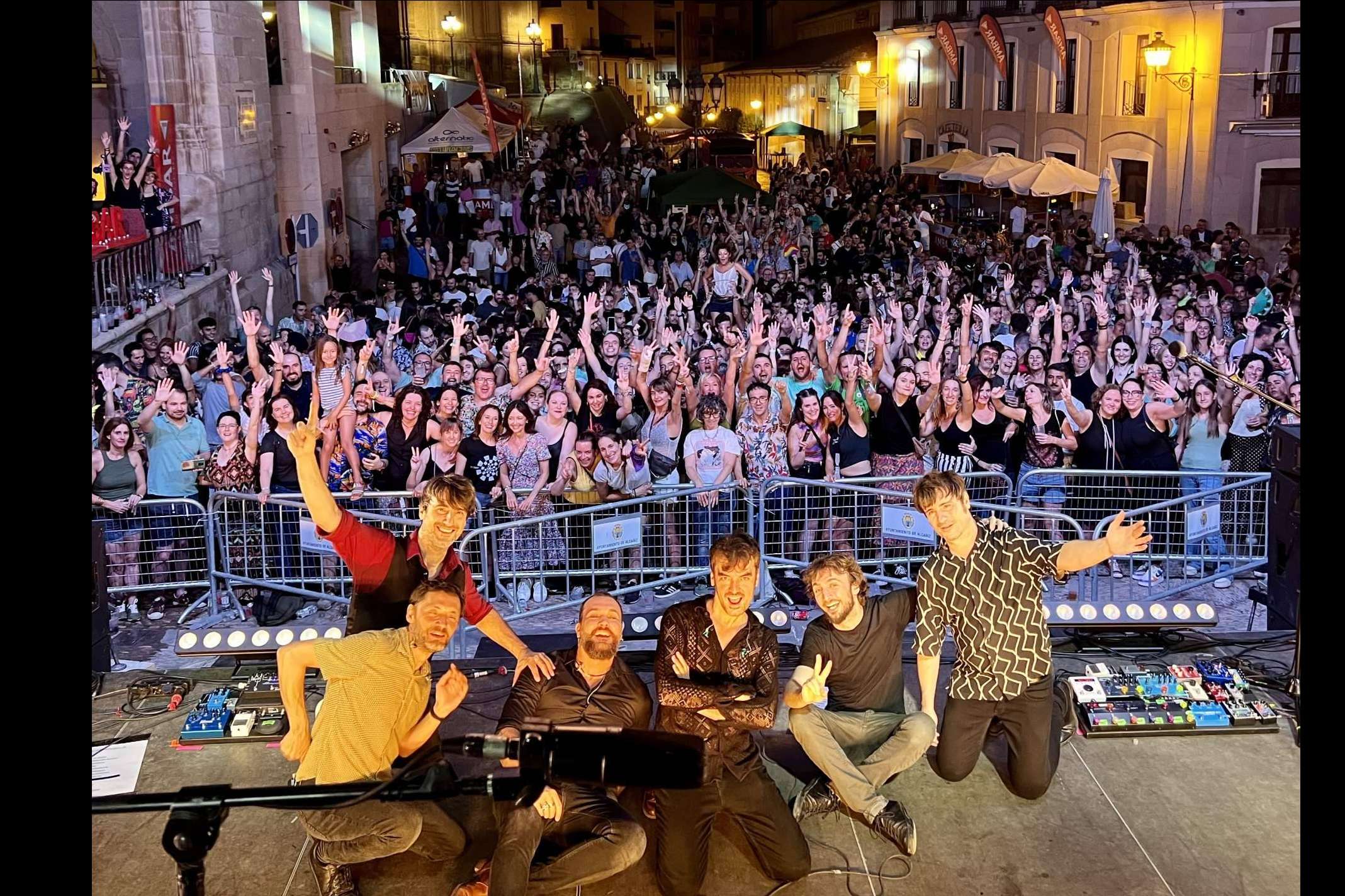 Los festivales de música en directo organizados por la sala de conciertos El Veintiuno durante el verano de 2024