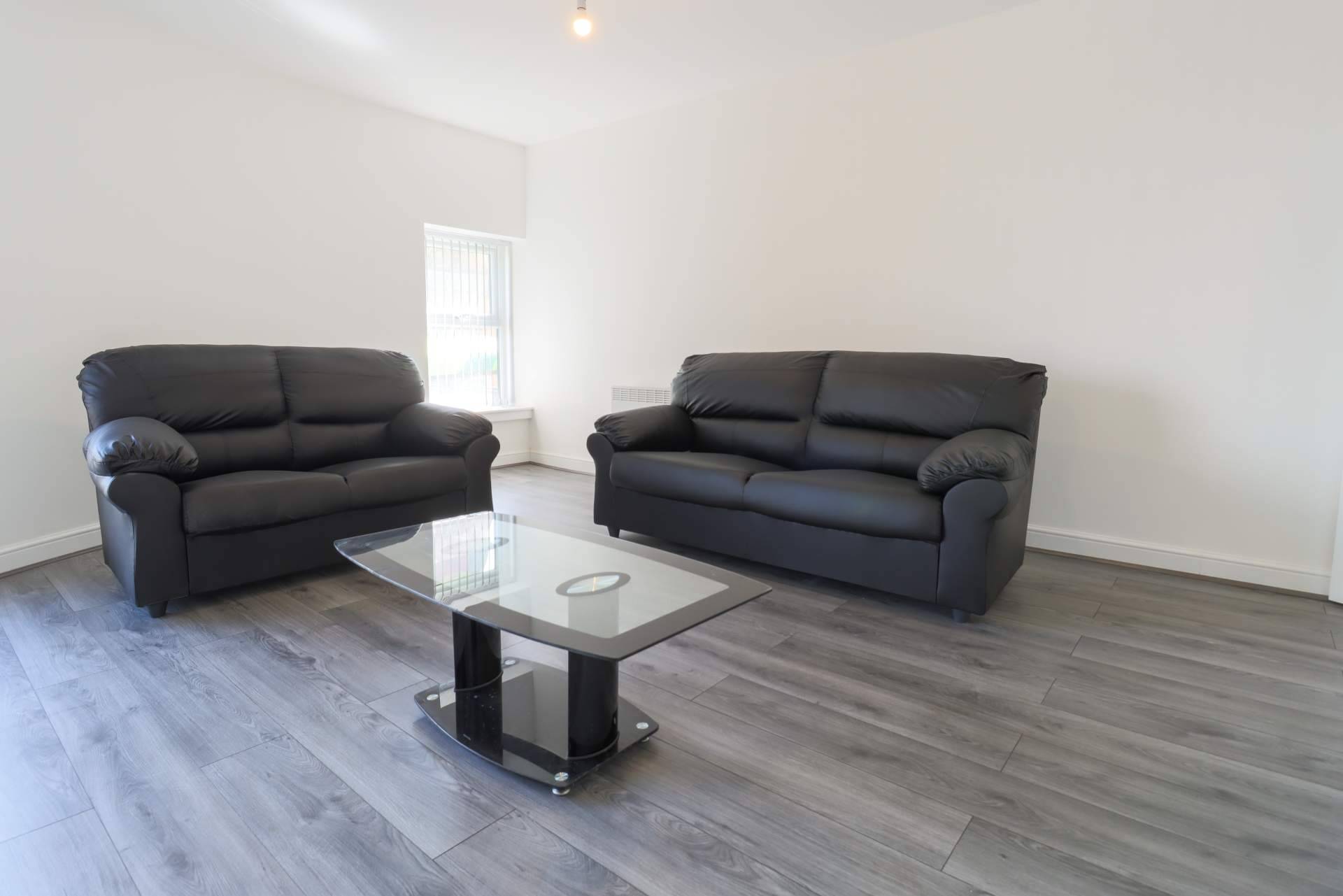 Ámbar Muebles ofrece opciones clásicas y modernas de sofás para equipar el salón