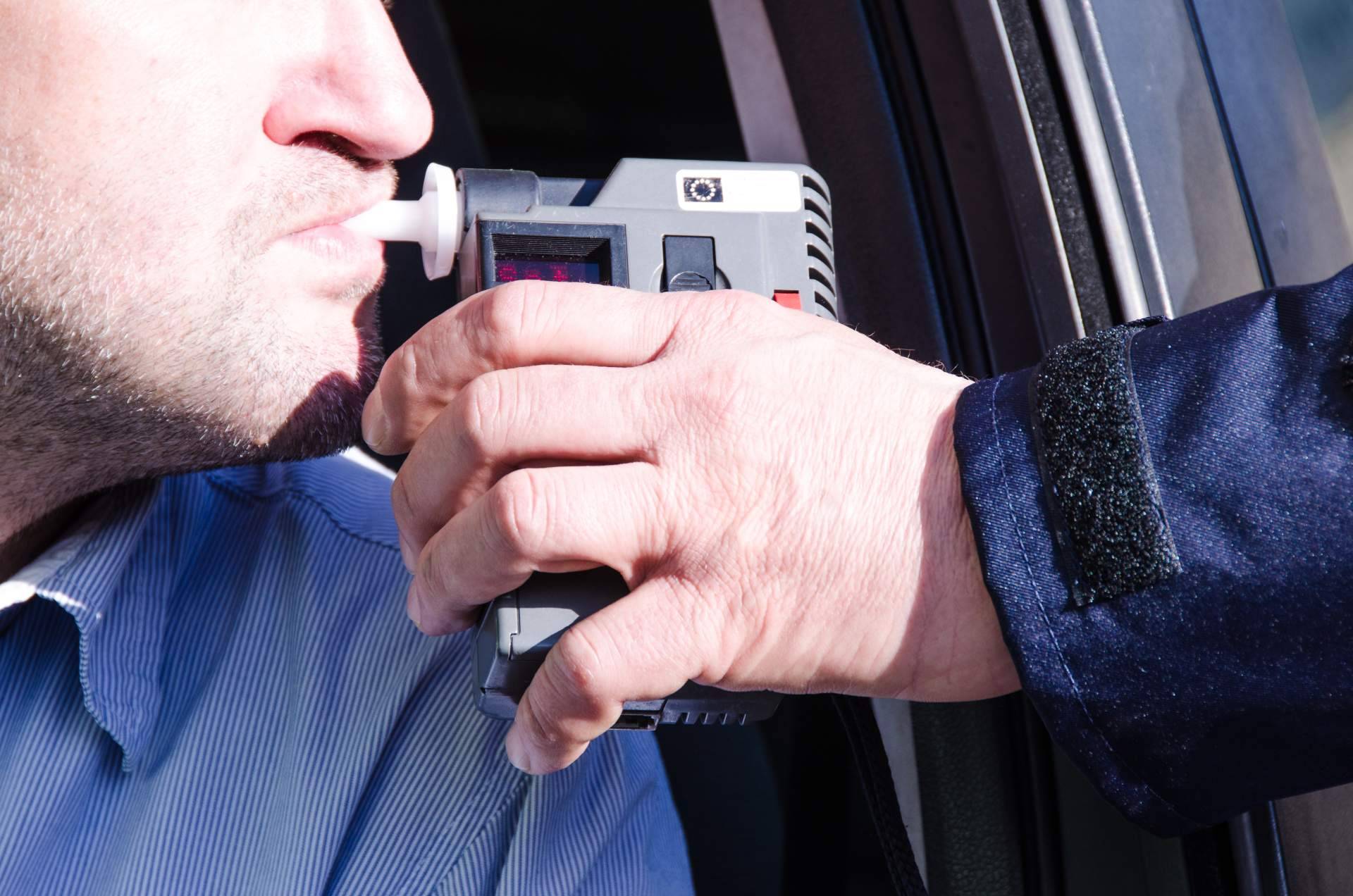 Carnet de conducir por puntos, una estrategia para reducir accidentes y mejorar la conducción en las vías