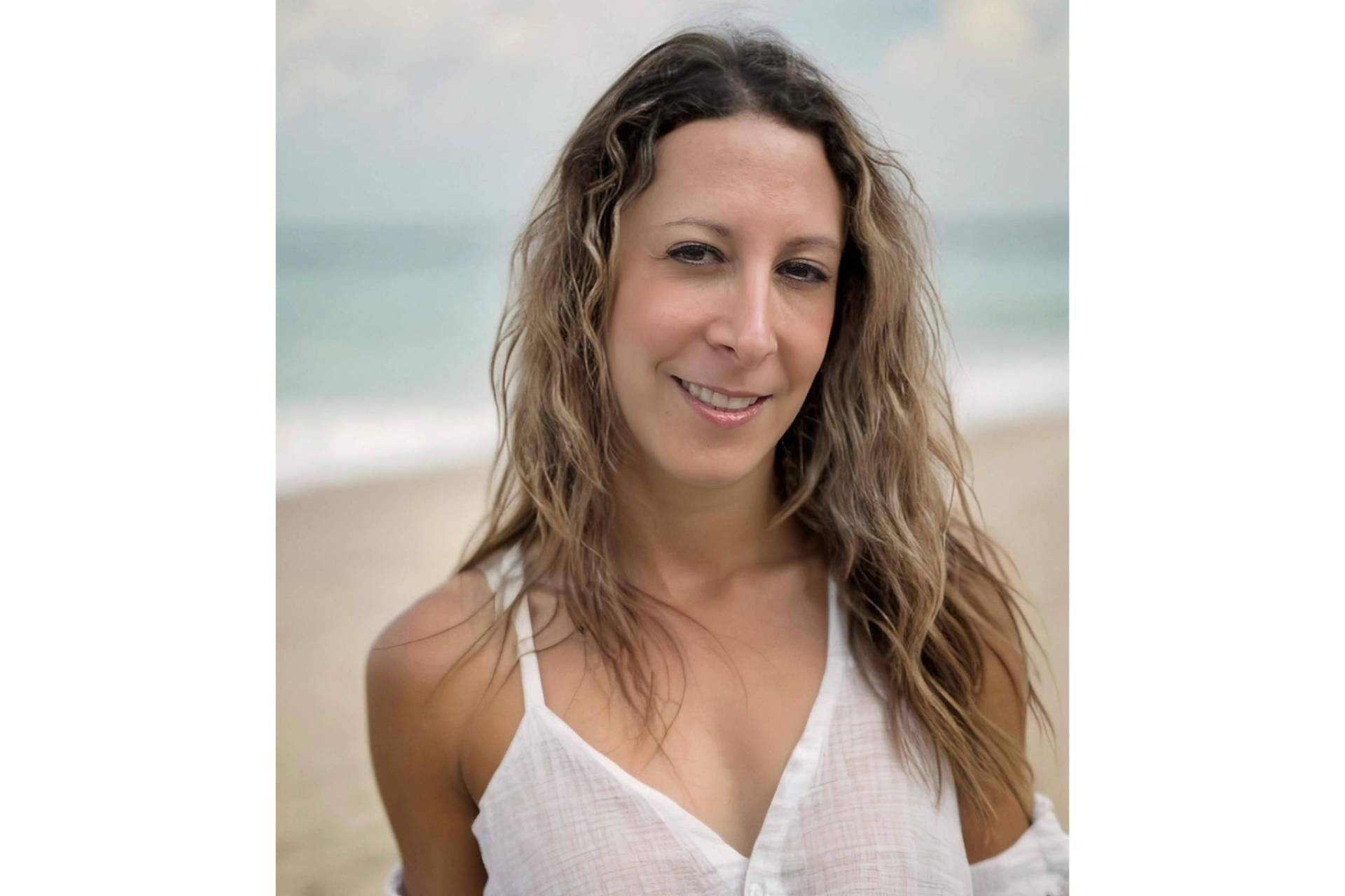 Daniela Musalem Yanine lleva a sus lectores a un viaje de crecimiento personal a través de su obra, ‘El poder de tu magia interior; el arte de conocer, amar y cocrear tu vida’.