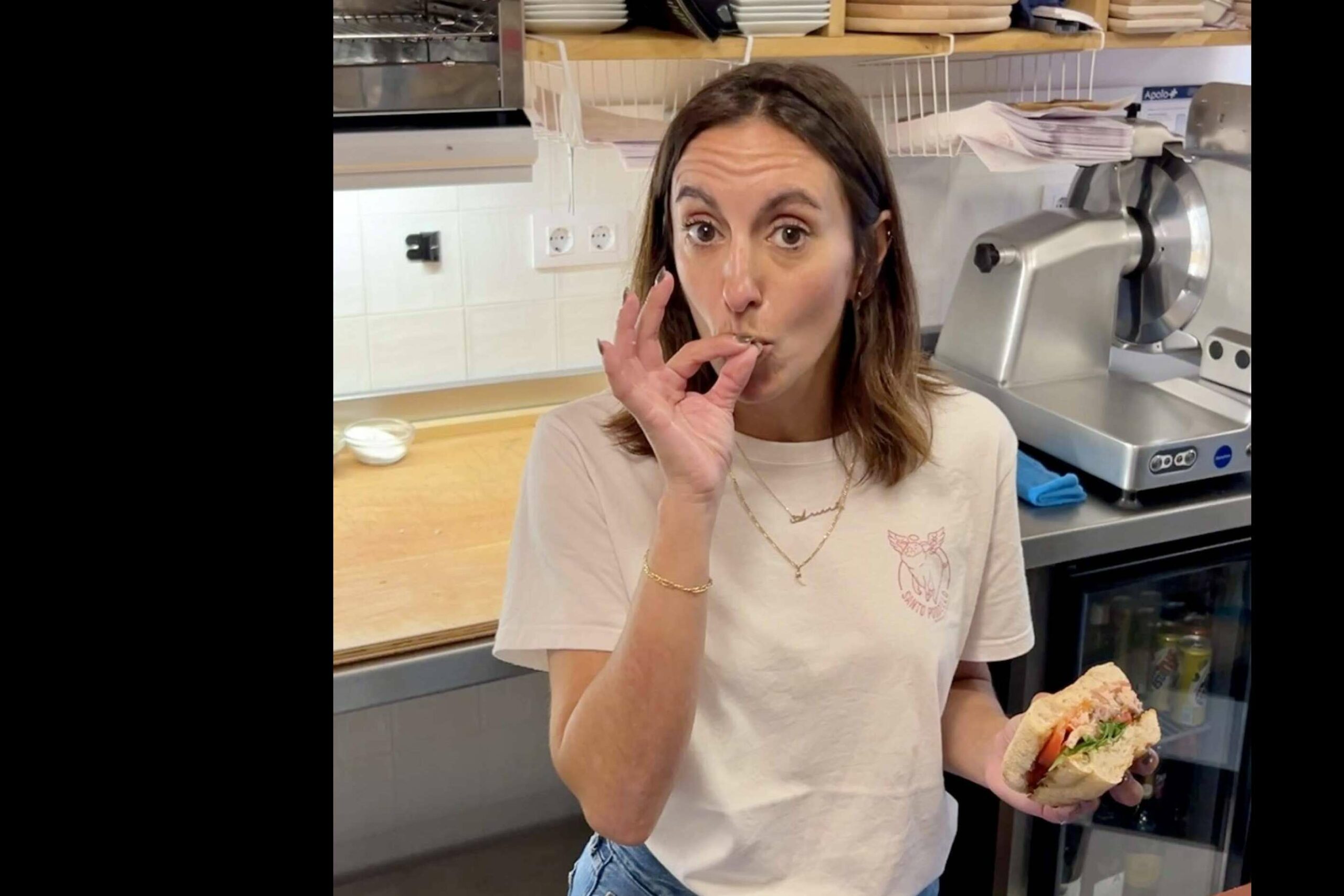 Good2be, el nuevo panino mediterráneo creado por Ariana Díaz en la bodega y charcuteria italiana Santo Porcello