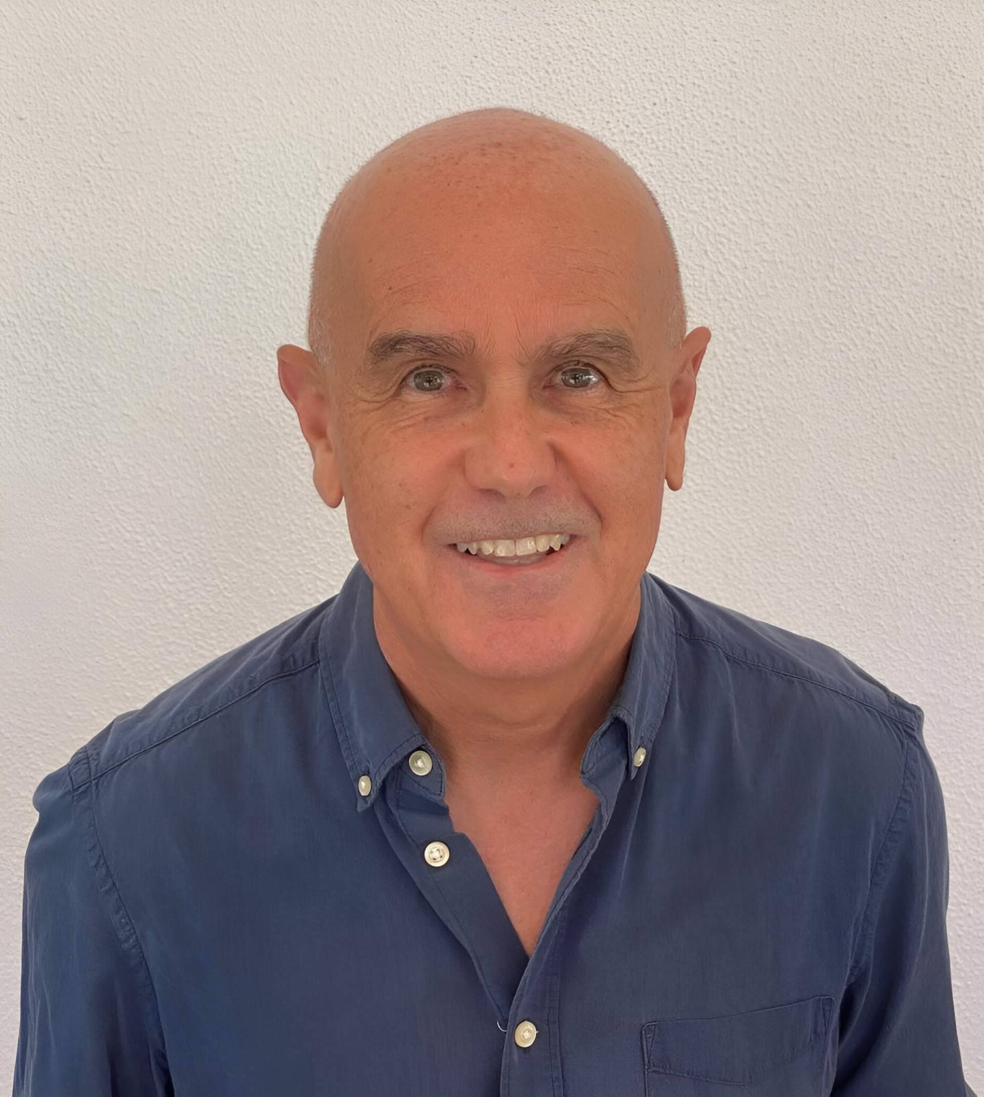 Manuel López publica ‘La cabaña de los cuentos de invierno’, una novela en la que muestra las vicisitudes de las relaciones humanas