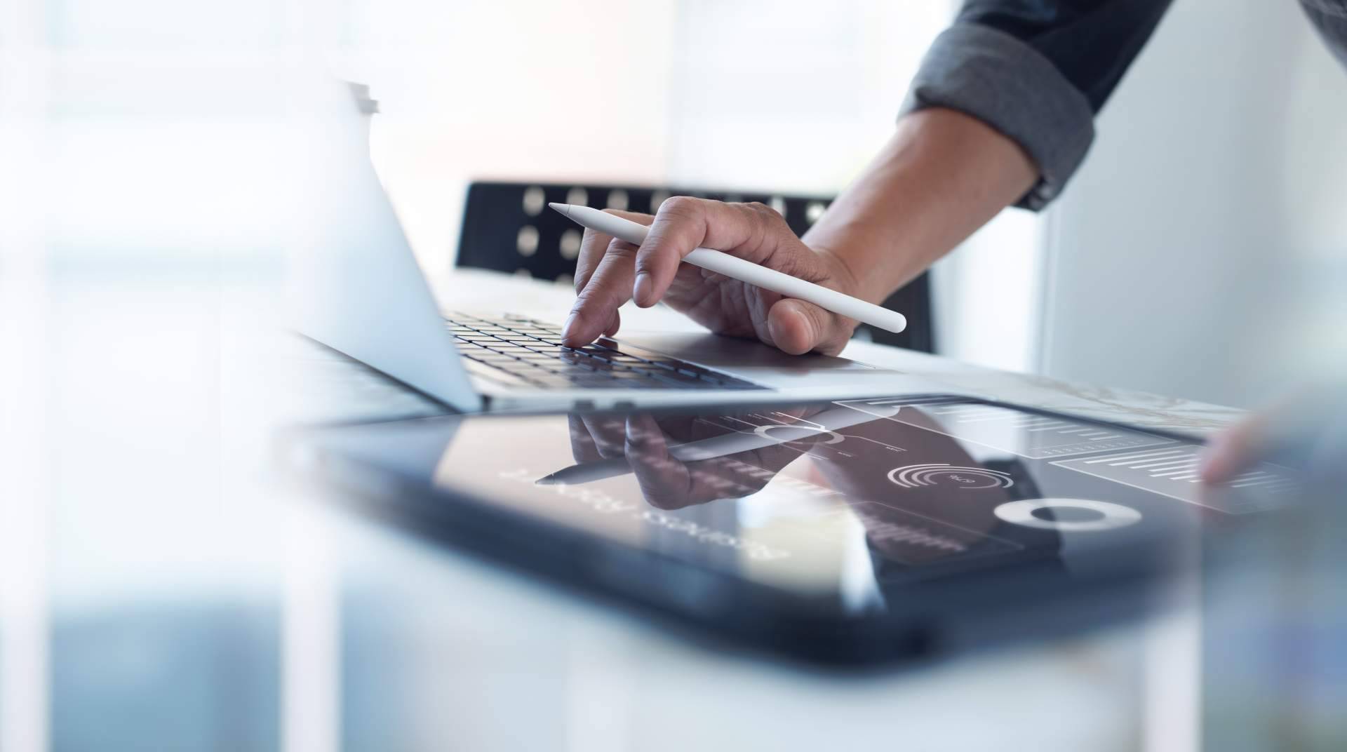 La plataforma de comparación de gestoría Ruta Gestora facilita el acceso a servicios para autónomos y PYMEs en España