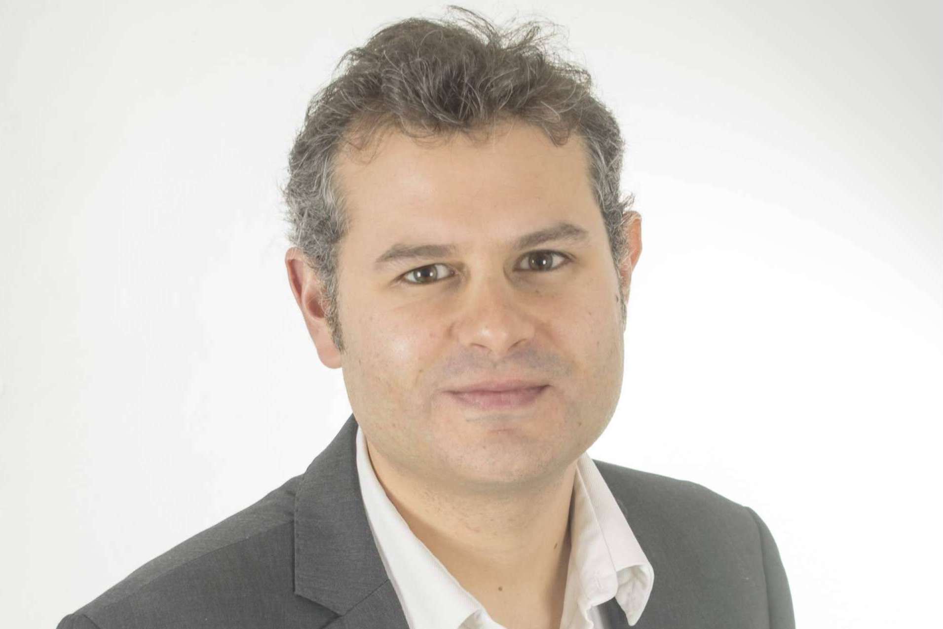 Empoderamiento Humano enseña a las personas como superar la depresión y el desánimo con estabilidad