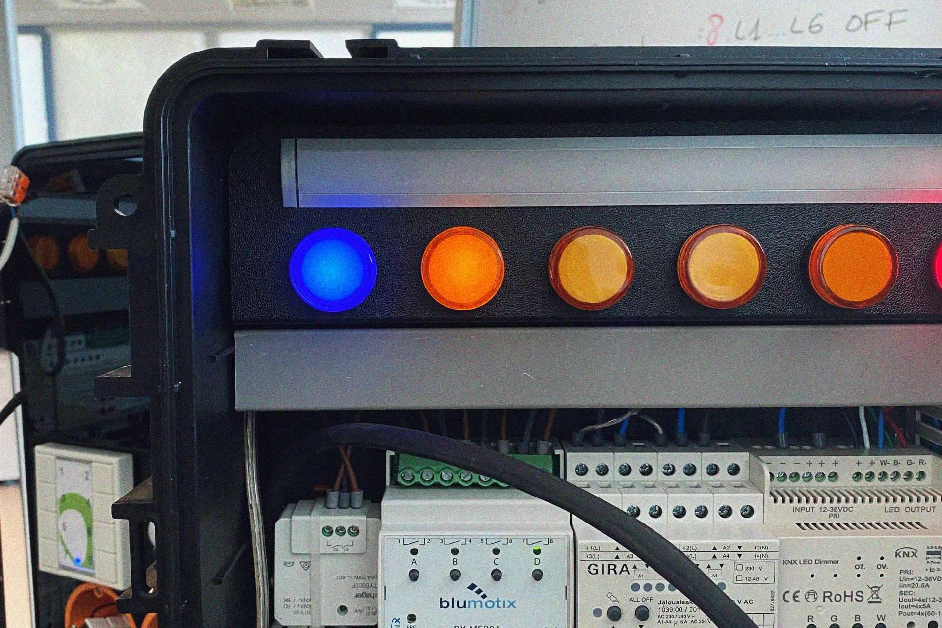 Cursos básicos y avanzados de KNX para España y Latinoamérica