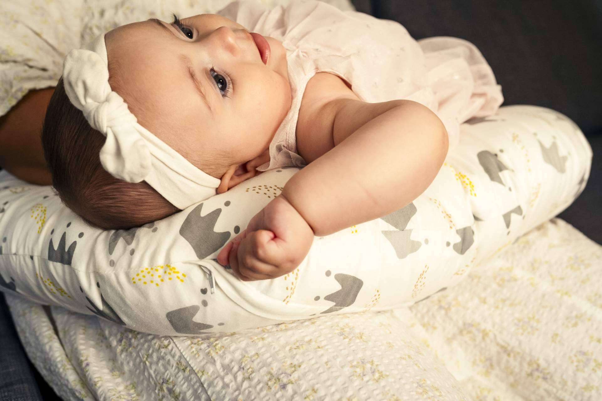 Sonora Baby señala las razones por las que los bebés pueden llorar mientras se alimentan