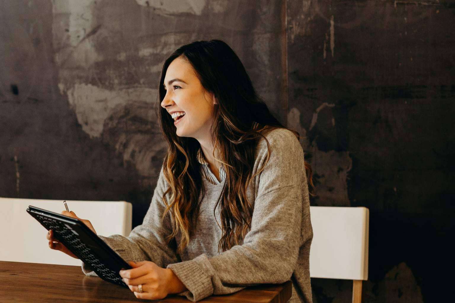 Programas de talento del Instituto TM; impulsar el desarrollo profesional con formación en competencias para el empleo