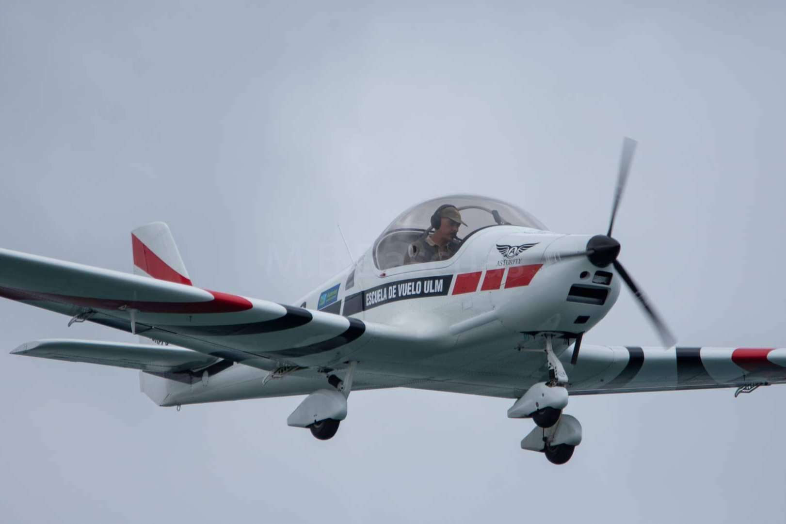 Seguridad en la aviación ligera y ultraligera, un factor clave de los cursos de piloto de Asturfly