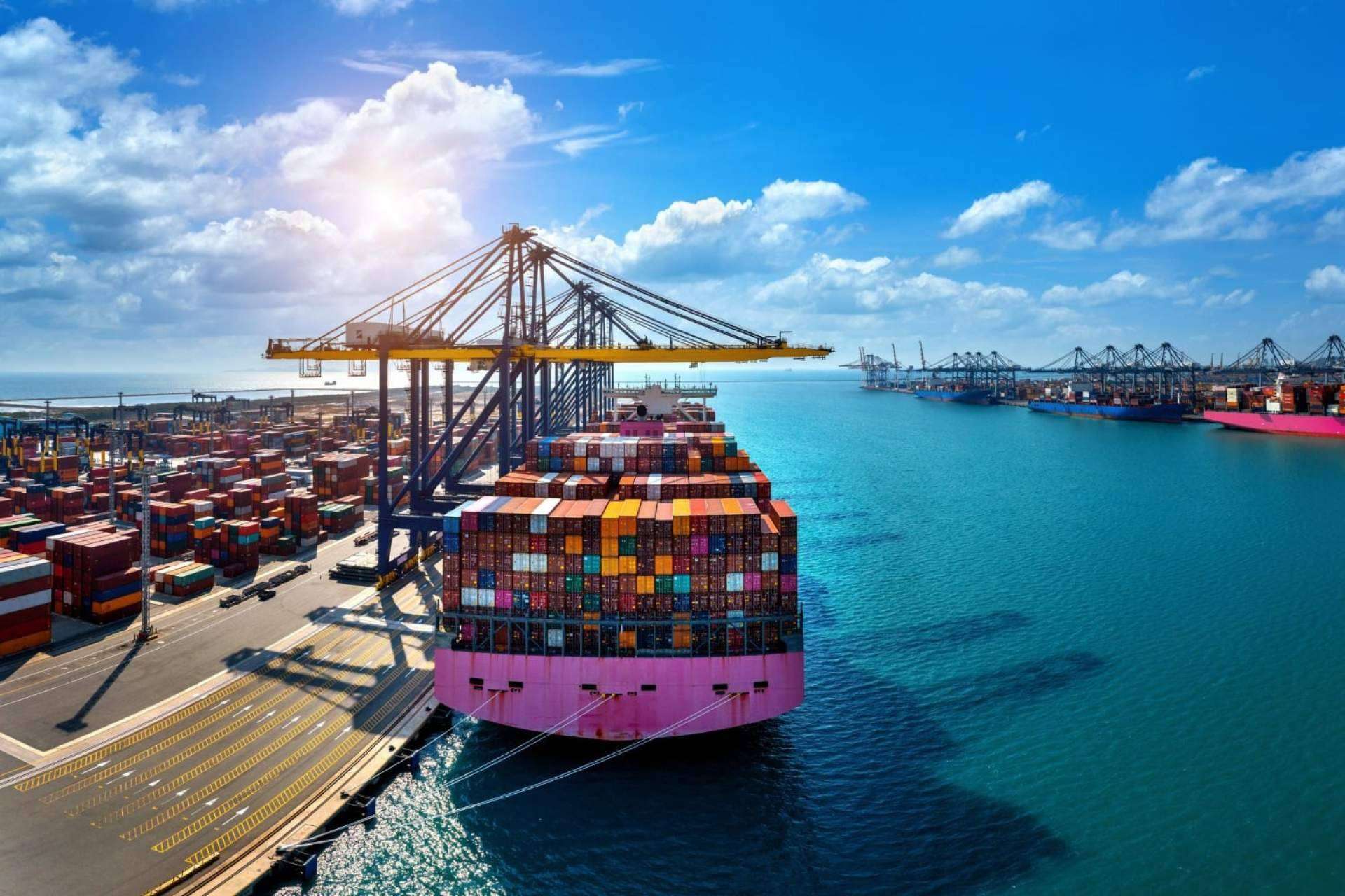 Transporte internacional para importaciones y exportaciones; la propuesta de Easy Trans