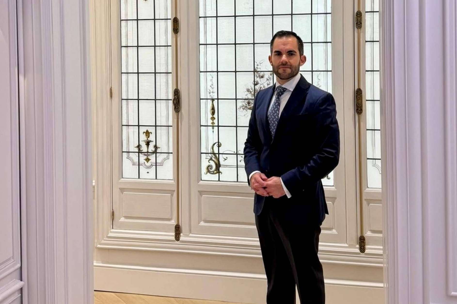 Honorarios y modalidades de contratación de un abogado penalista, una guía sobre costes y servicios especializados