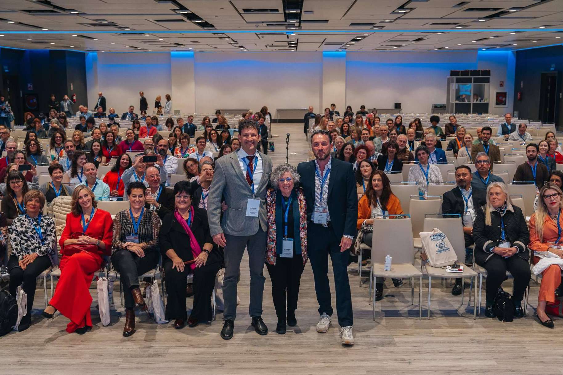 El XVI Congreso Europeo y VI Congreso Nacional de Medicina Integrativa culmina con éxito en Madrid, reuniendo a más de 500 participantes de toda Europa