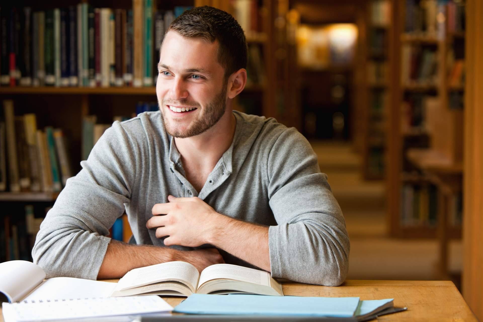 Curso intensivo online Oxford Test of English C1; Avanzar hacia la certificación avanzada en inglés