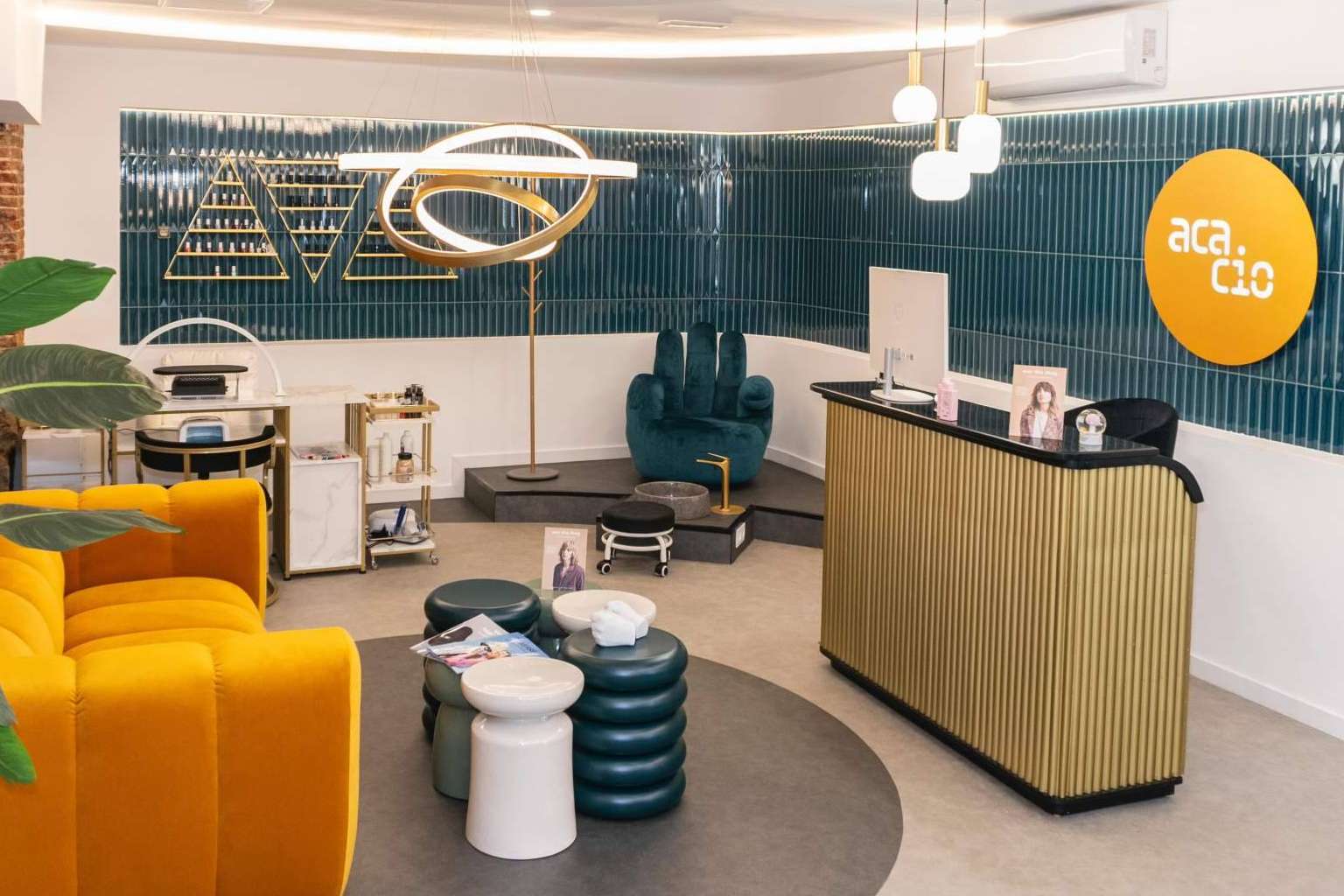 Acacio Salón; Un Nuevo Concepto de Belleza en el Corazón de Madrid