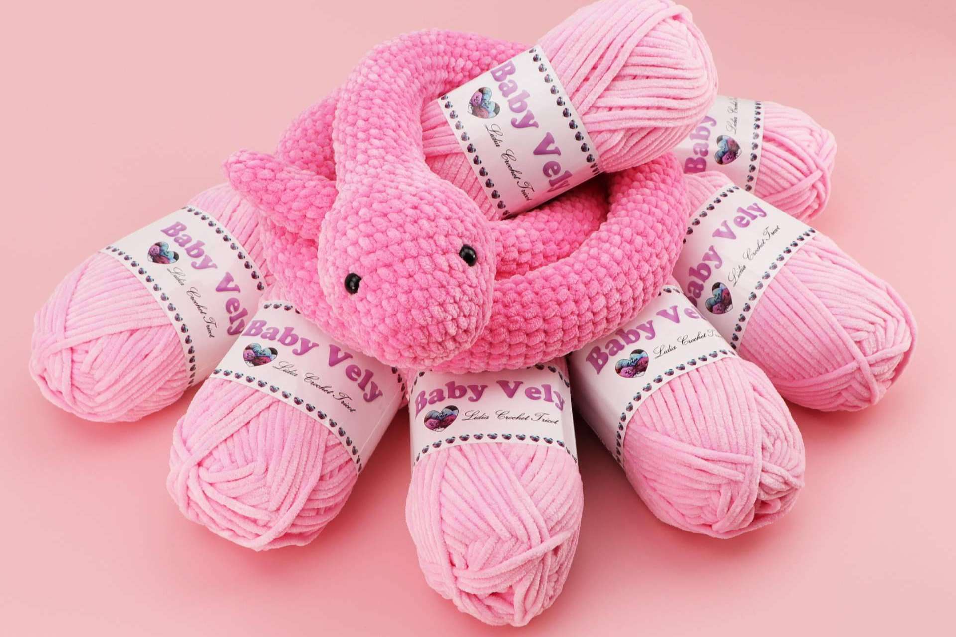 Lidia Crochet Tricot ofrece una amplia gama de lanas, algodones y accesorios para crochet y tejido