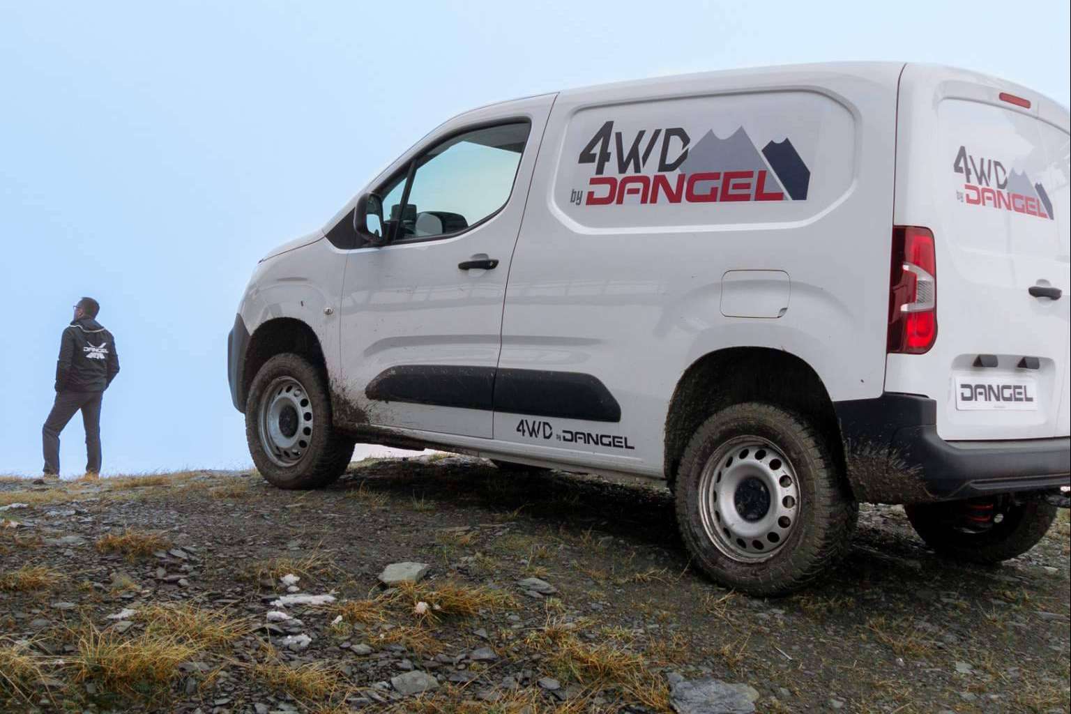 Peugeot Partner 4x4 by Dangel; La solución definitiva para el trabajo en cualquier terreno