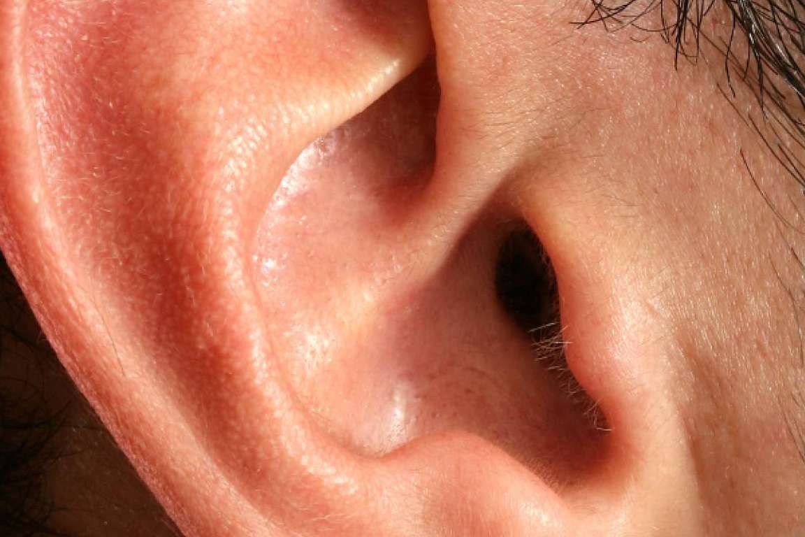 ¿Se ha sufrido ese zumbido constante en los oídos? Identificarlo cuanto antes es clave
