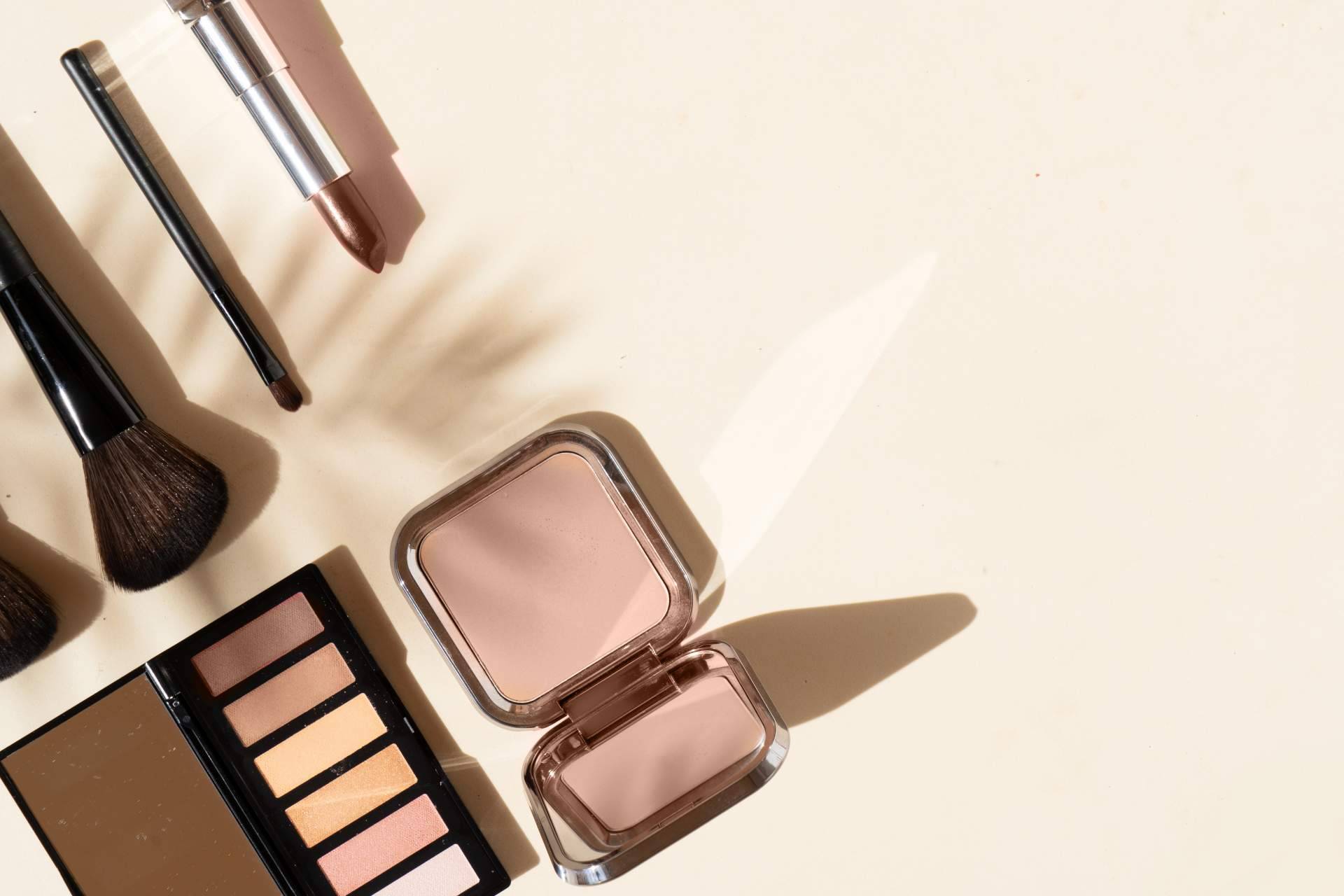 Adquirir maquillaje de calidad a precio de coste es posible con Tus Compras de Confianza